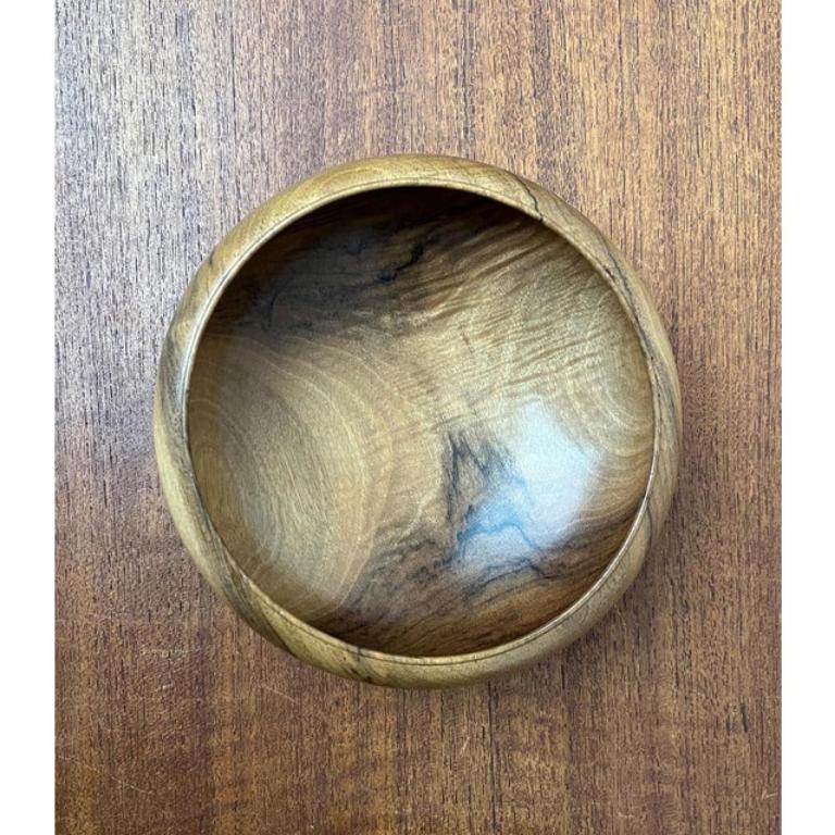 Set di 2 ciotole in legno tedesche di metà secolo, anni '60 In condizioni ottime in vendita a Hamburg, DE