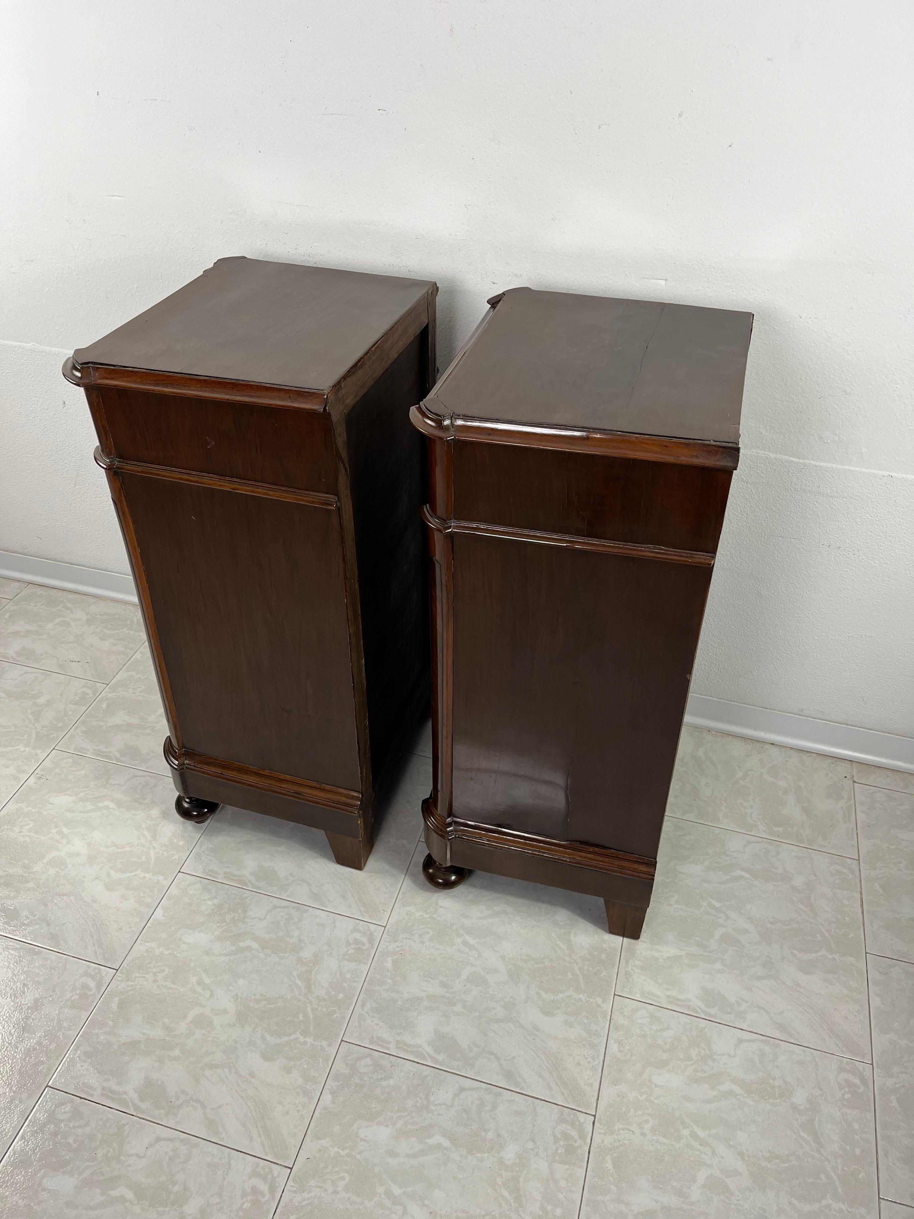 Wood Set Of 2 Mid-Century Italian Bedside Tables, 1930s For Sale
