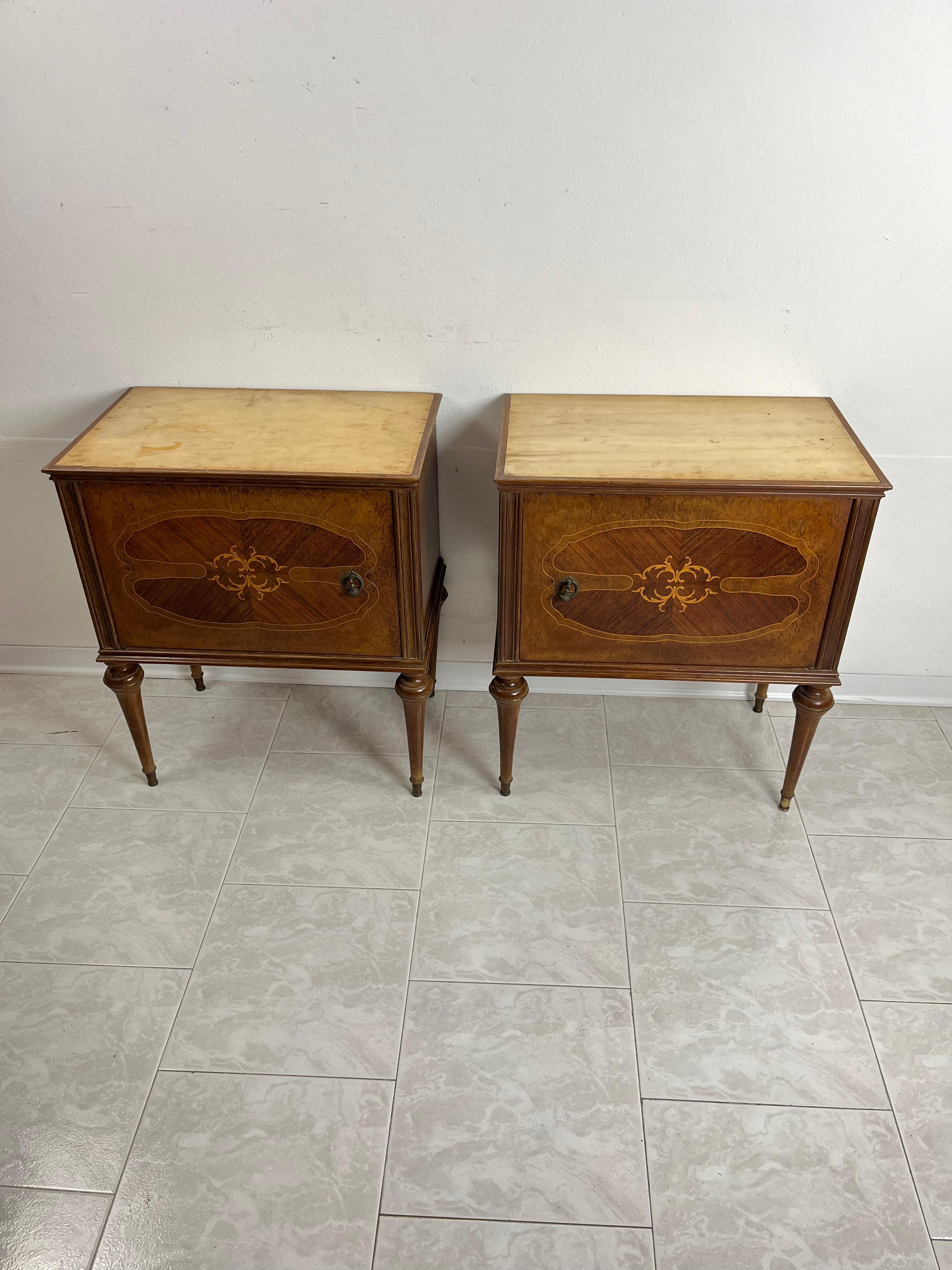 Set of 2 Mid-Century Italian Bedside Tables in wood and fine marble top 1960s For Sale 6