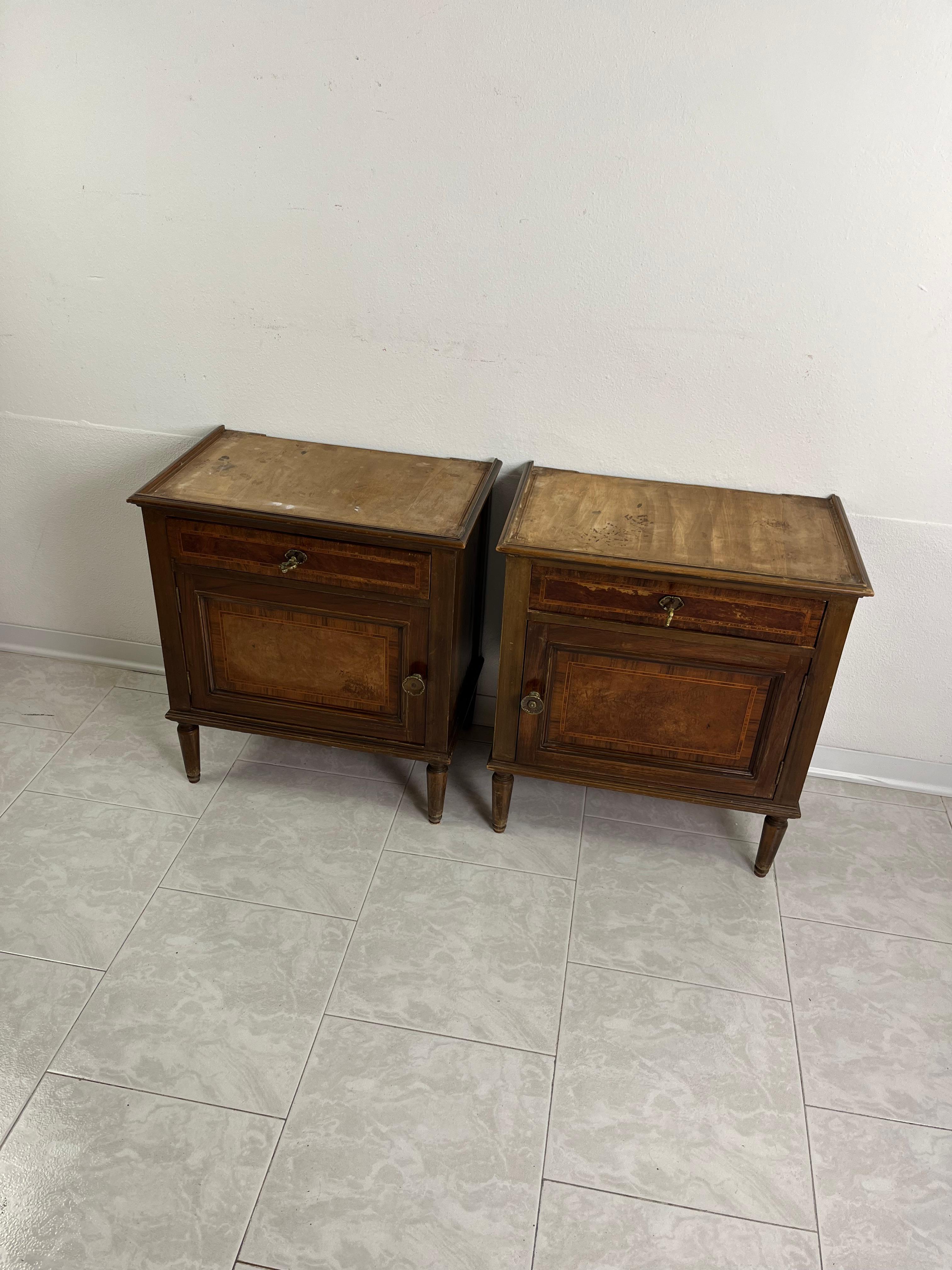 Set of 2 Mid-Century Italian Bedside Tables in Wood and Fine Marble Top 1960s For Sale 3