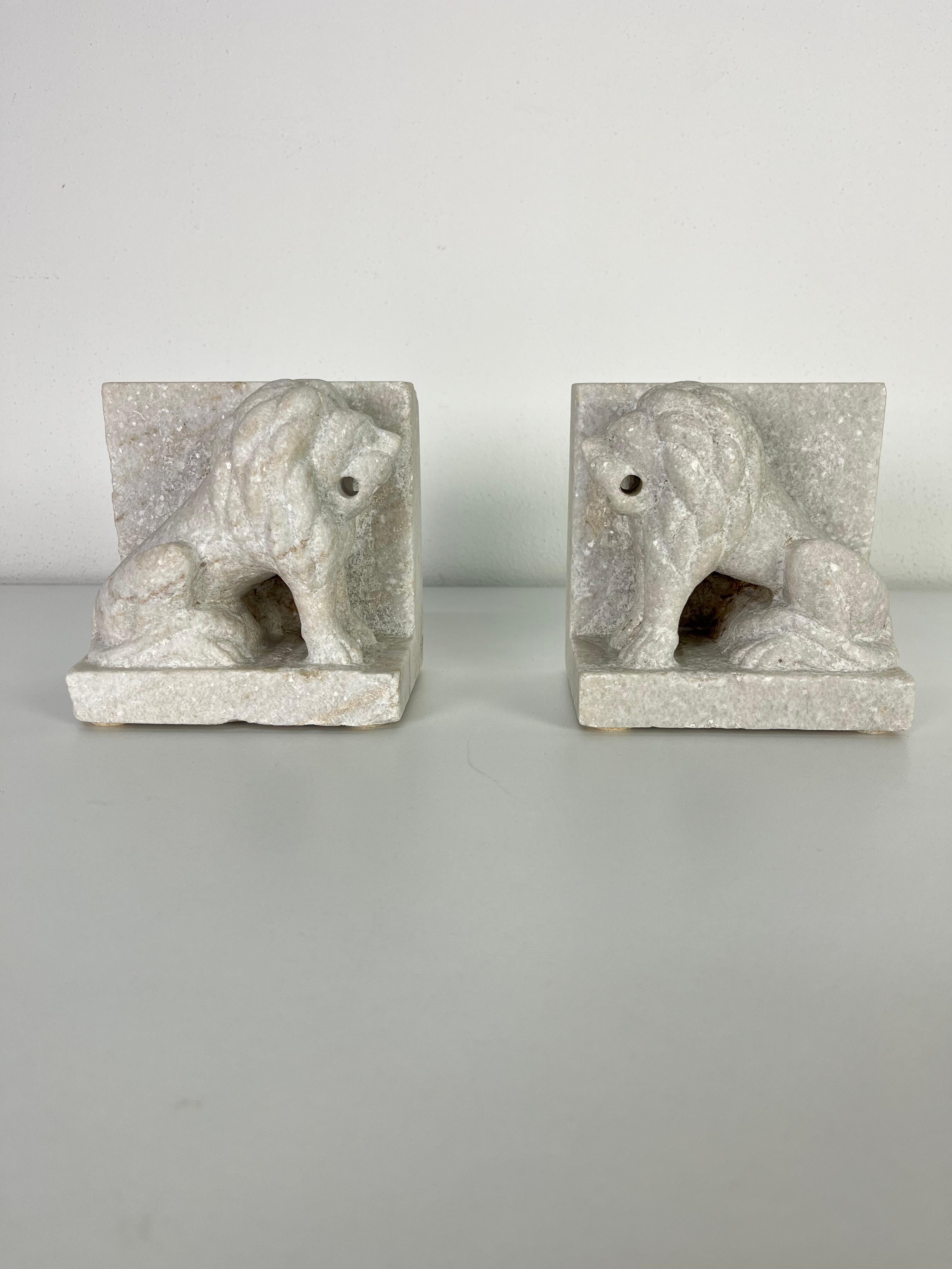 Set of 2 mid-century Italian marble bookends, lions, 1950s
Good condition, minor signs of wear.