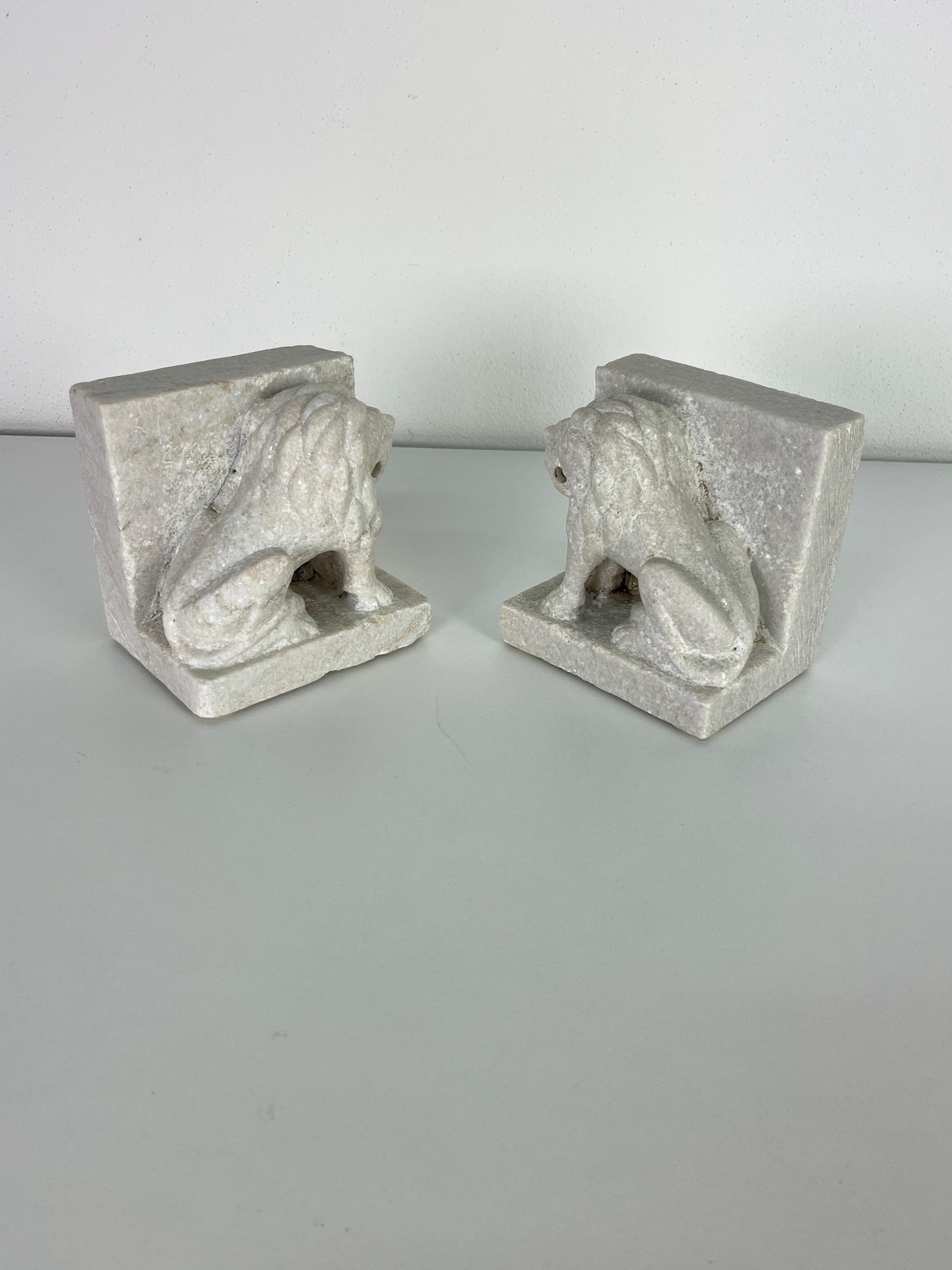 Set of 2 mid-century Italian marble Bookends, lions, 1950s In Good Condition For Sale In Palermo, IT