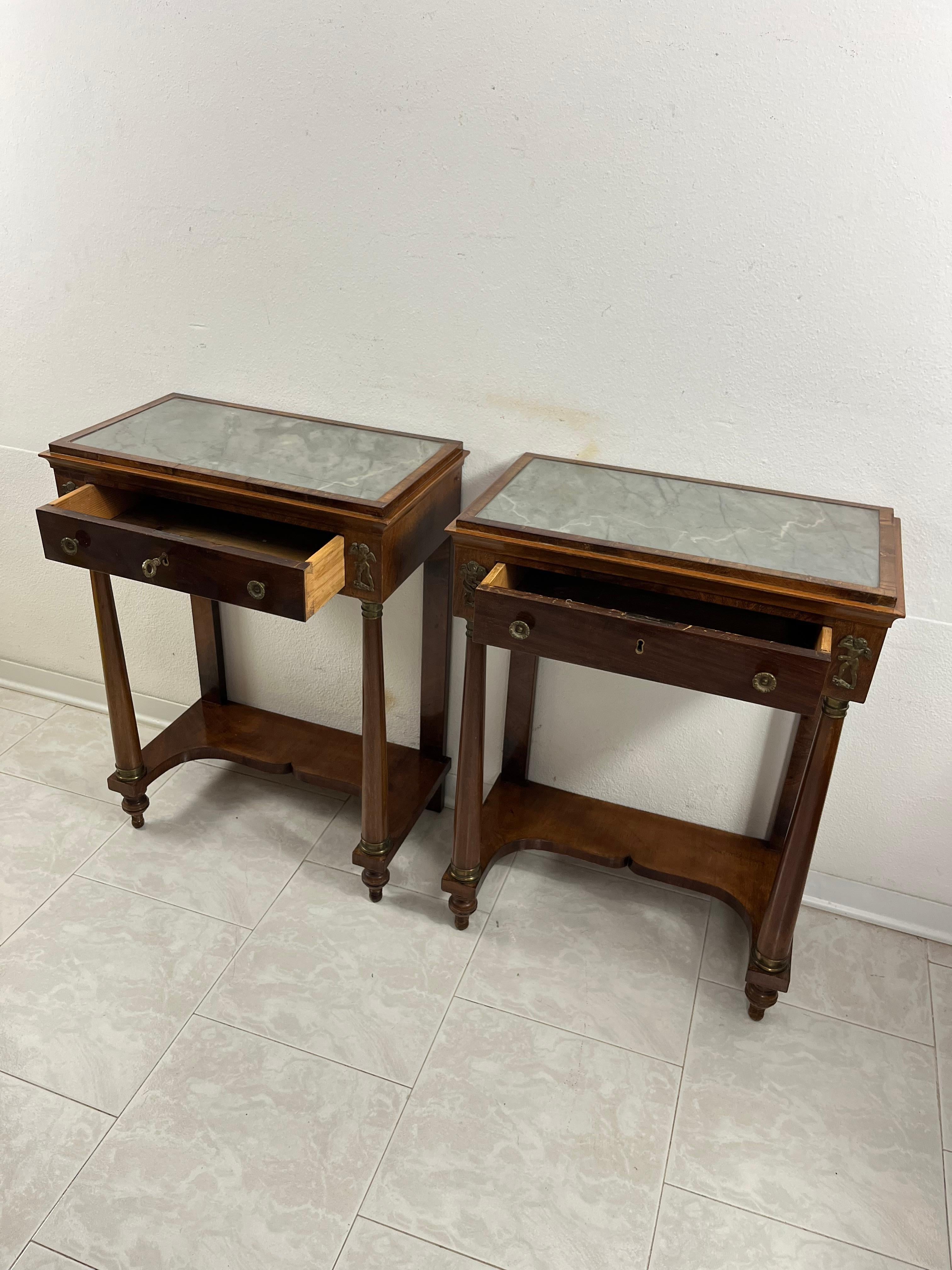 Set of 2 Mid-Century Italian Marble Top Nightstands, 1940s
Intact and in good condition.
Drawer on the front.
Found in a noble apartment in my city, Palermo.

We guarantee immediate shipping with adequate packaging and a trusted courier.