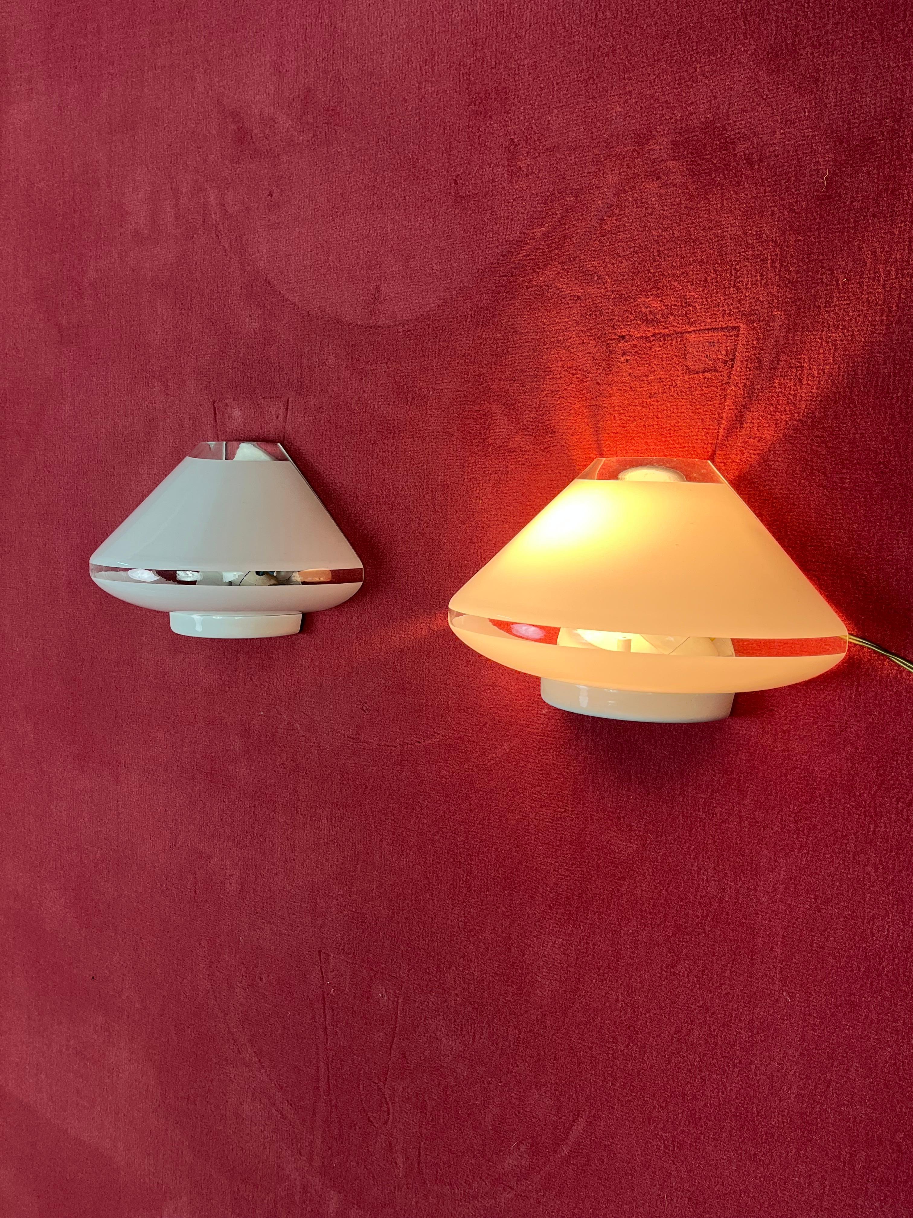 2 Wandlampen aus italienischem Murano-Glas aus der Mitte des Jahrhunderts, 1960er Jahre (Metall) im Angebot