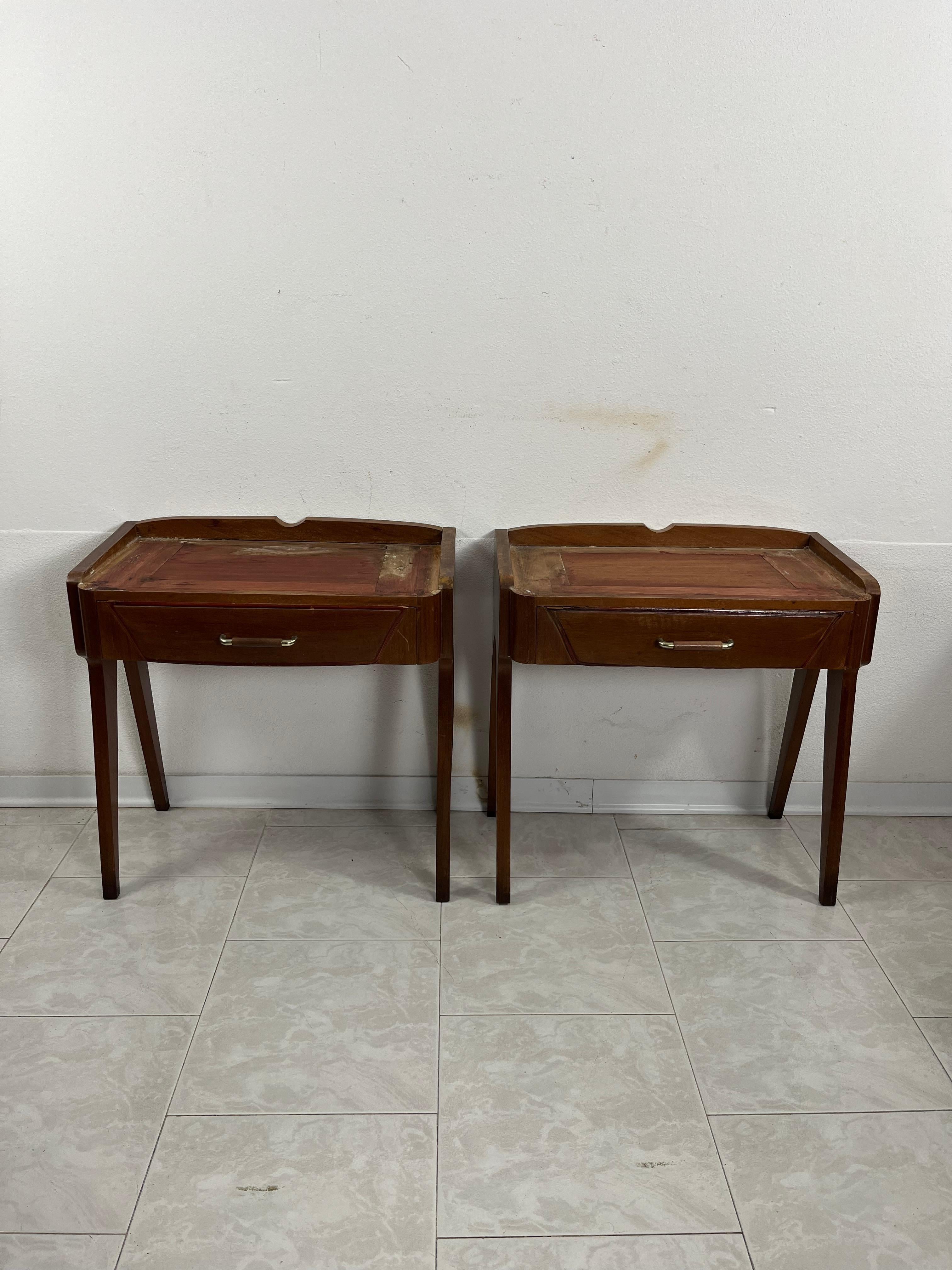 Set di 2 comodini italiani di metà secolo attribuiti a Ico Parisi, anni '50 in vendita 1
