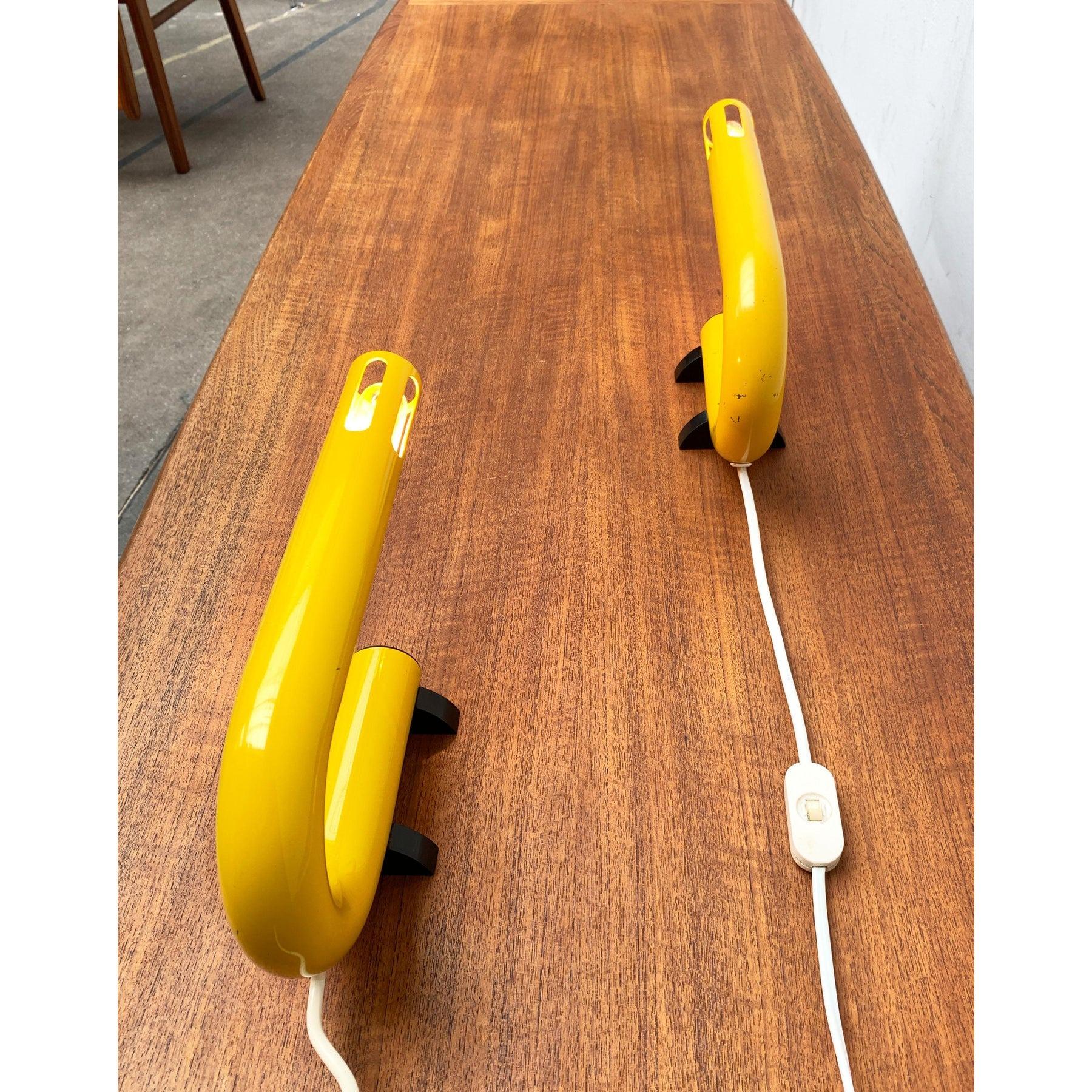 Set of 2 Mid-Century Italian Postmodern Space Age Model C 452 Table Lamps, 1960s For Sale 6