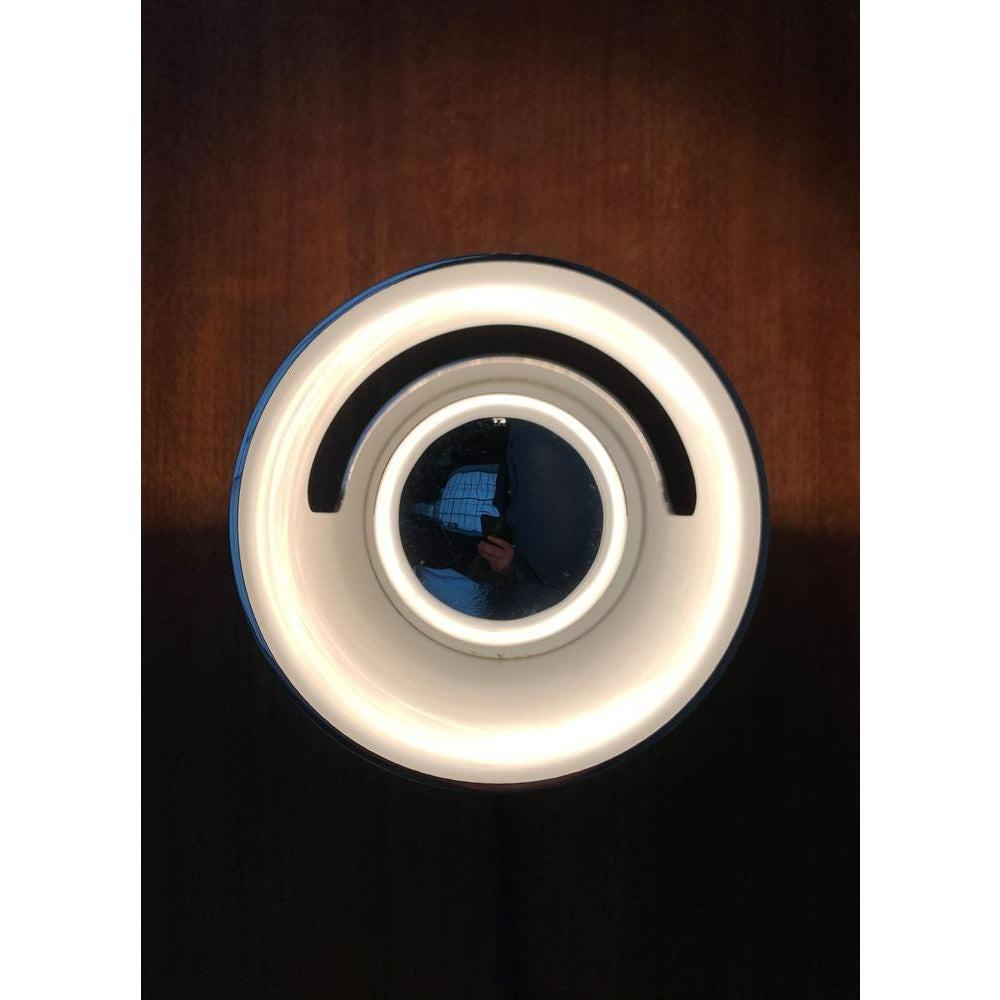 Lot de 2 lampes de table de l'ère spatiale italienne du milieu du siècle dernier, années 1960 Excellent état - En vente à Hamburg, DE