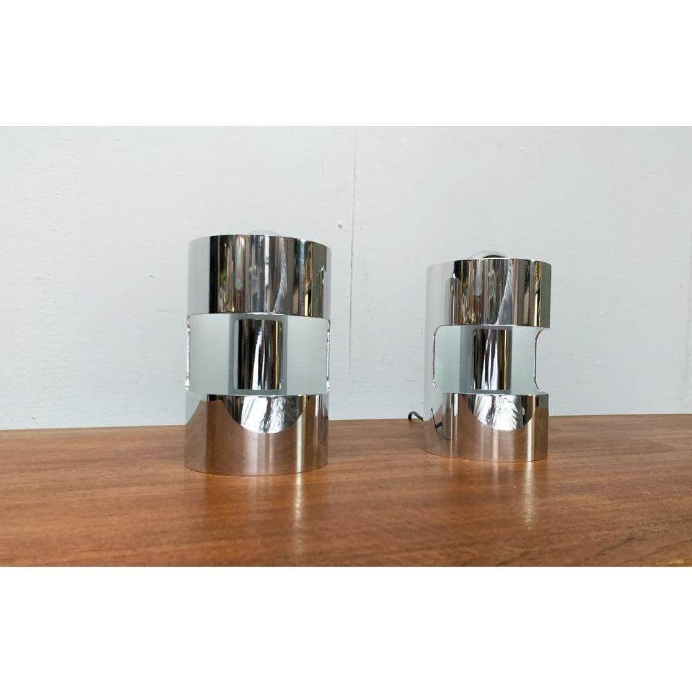 20ième siècle Lot de 2 lampes de table de l'ère spatiale italienne du milieu du siècle dernier, années 1960 en vente