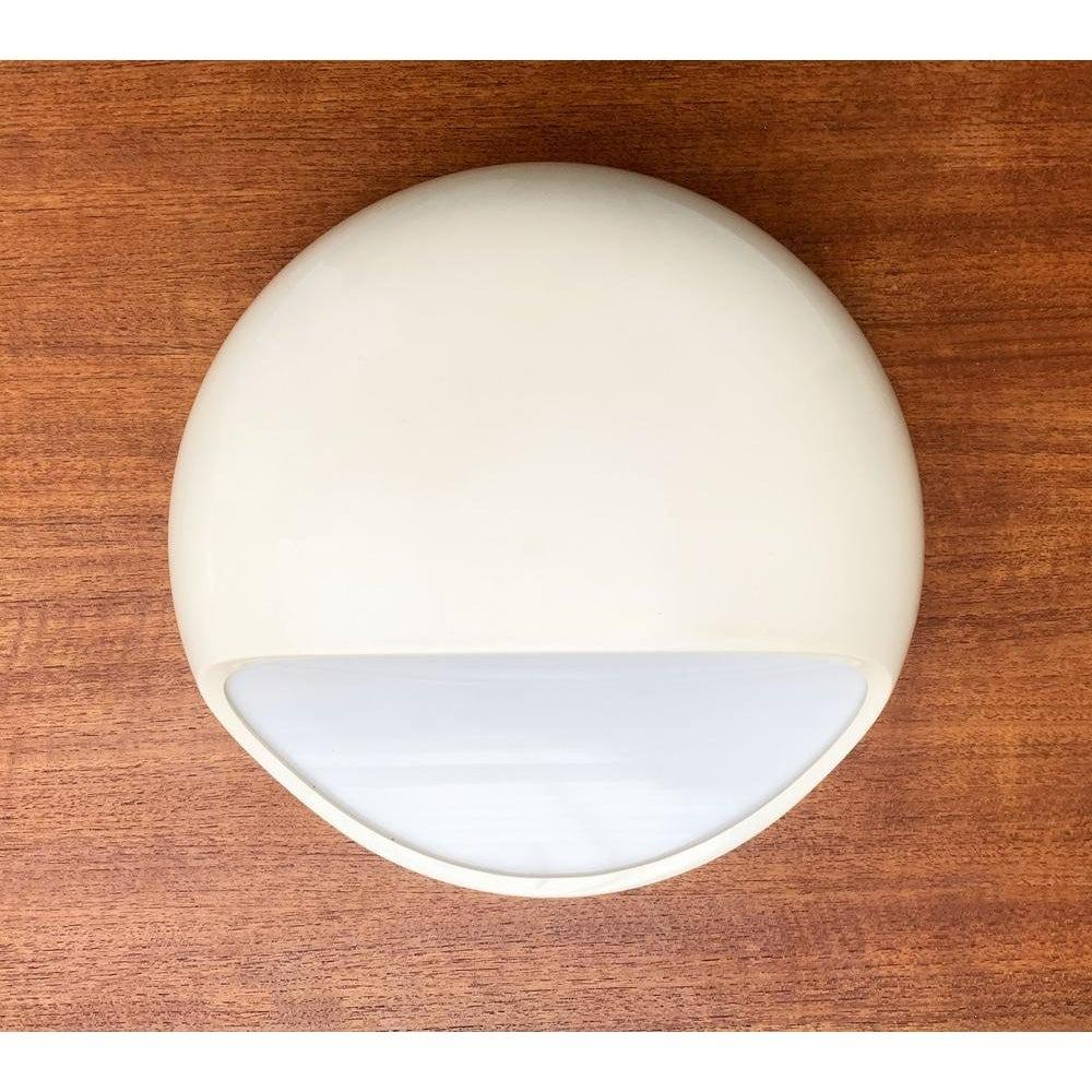 Lot de 2 appliques du milieu du siècle A Space par Gerd Lange pour Kartell, années 60 en vente 3