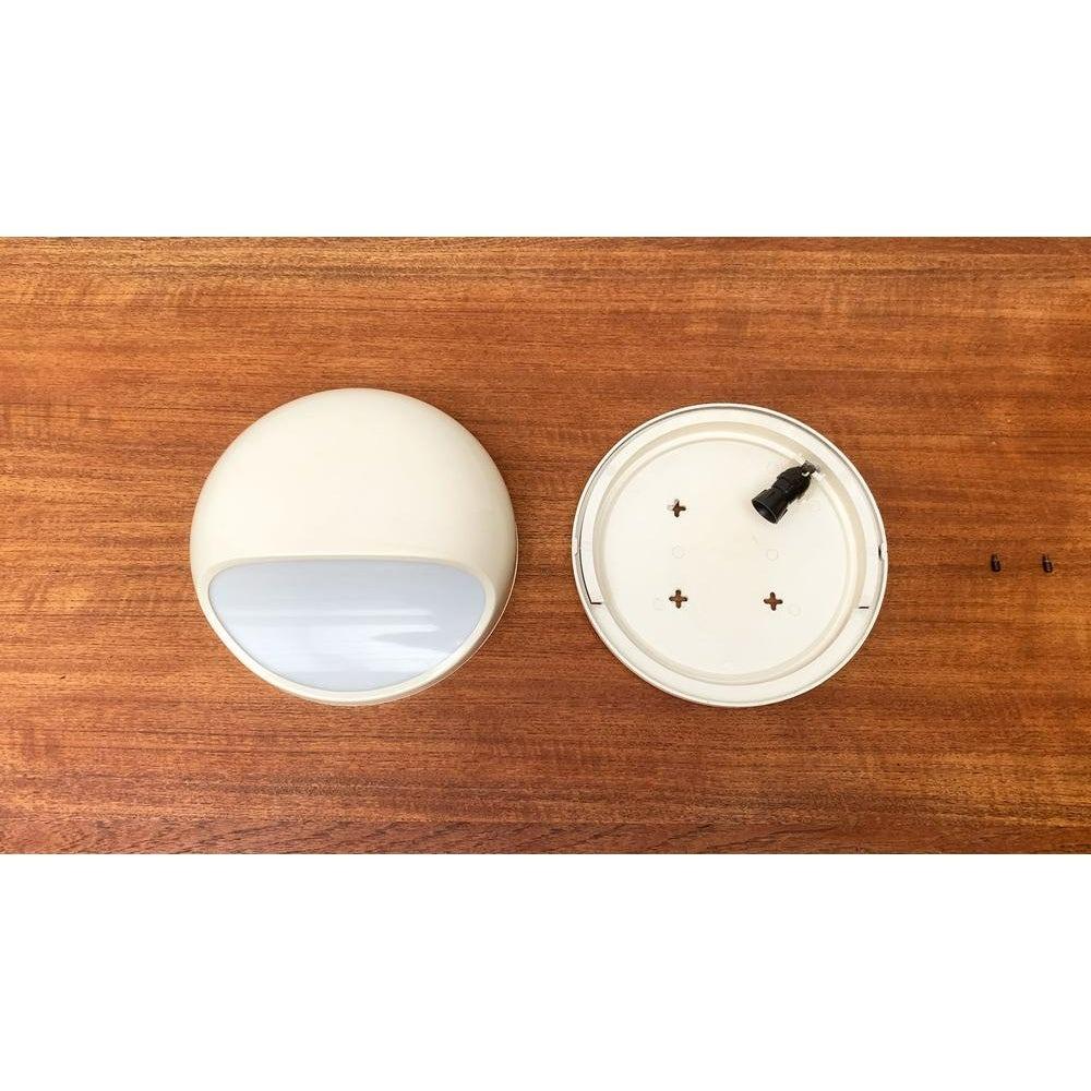 Lot de 2 appliques du milieu du siècle A Space par Gerd Lange pour Kartell, années 60 en vente 4