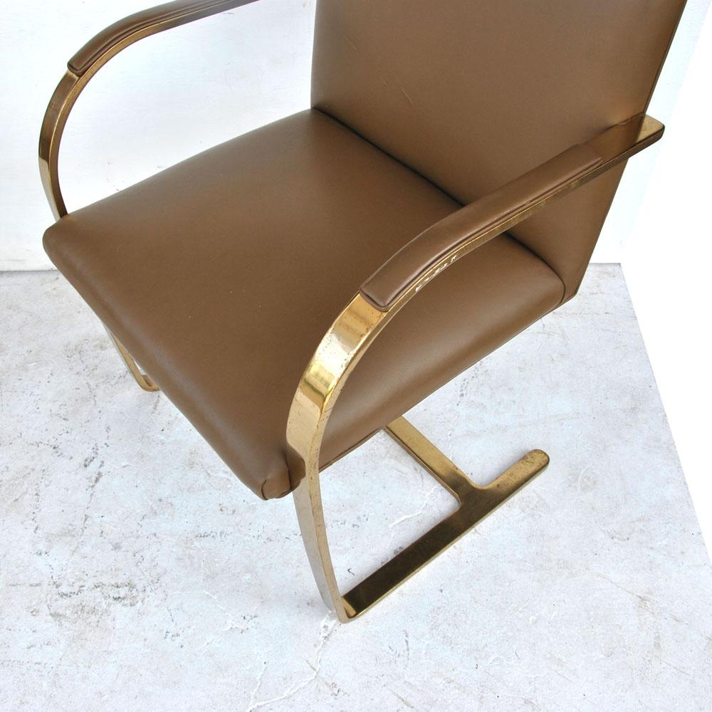 Set of 2 Midcentury Mies van der Rohe Brno Solid Brass Flat Bar Chairs In Good Condition In Pasadena, TX