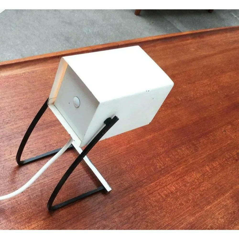 Set di 2 lampade da tavolo minimaliste di metà secolo, anni '60 in vendita 5