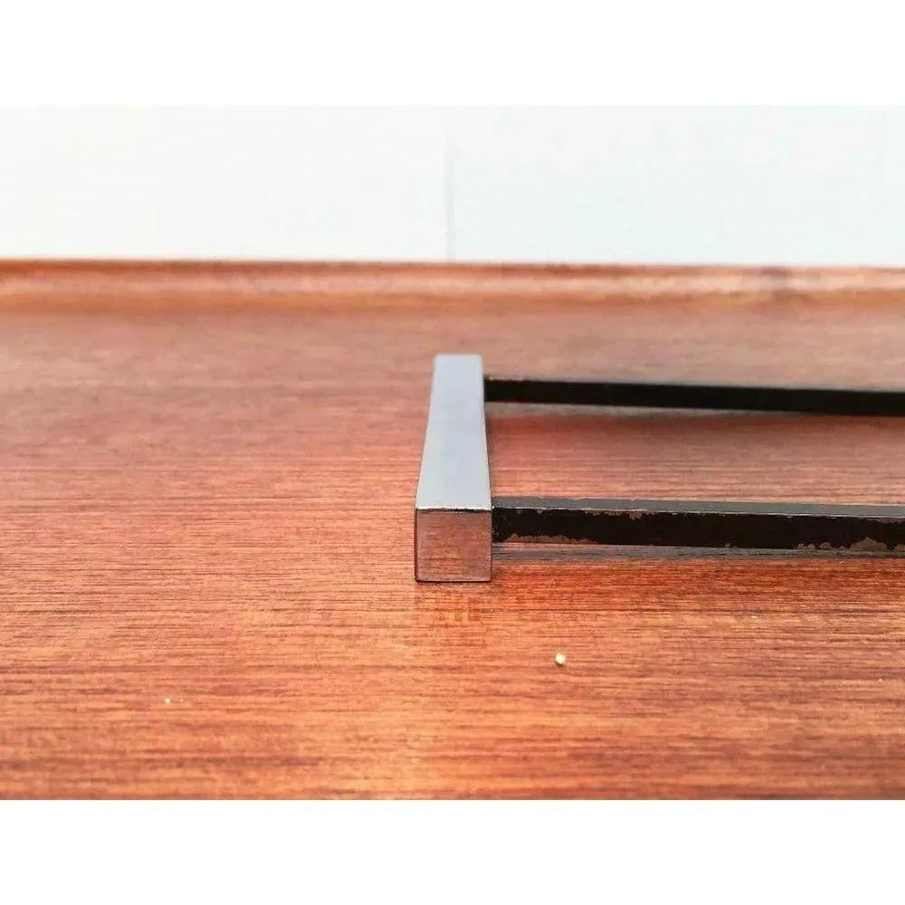 XX secolo Set di 2 lampade da tavolo minimaliste di metà secolo, anni '60 in vendita
