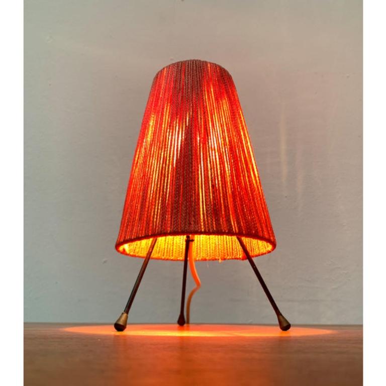 Set of 2 Mid-Century Minimalist Tripod Table Lamps, 1960s For Sale 4