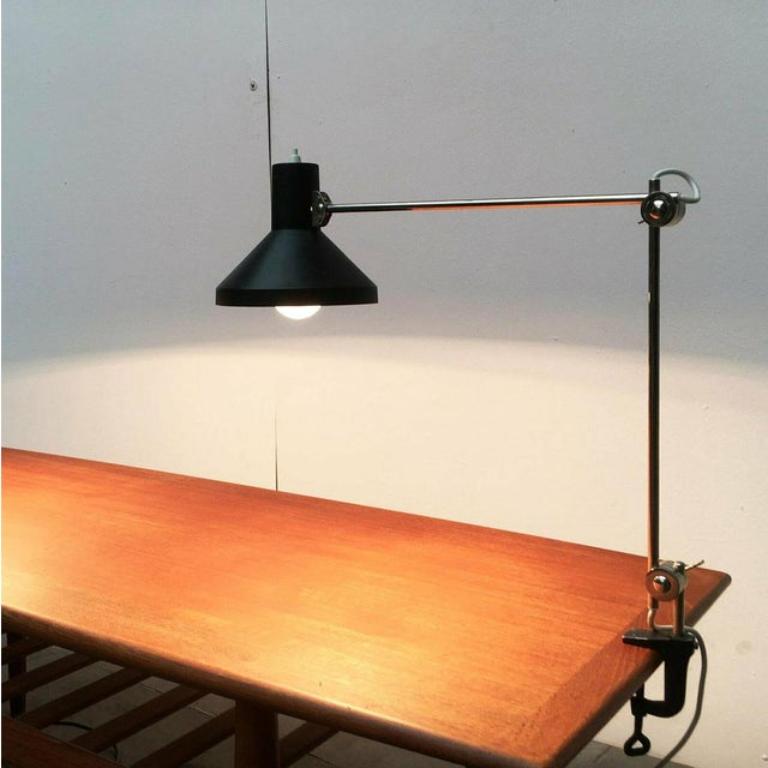 Metal Set of 2 Mid-Century Model Nr. 2002 Table Clamp Lamp from Elux, 1960s For Sale