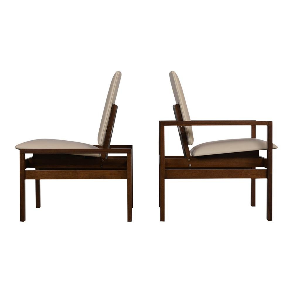 Modern Set of 2 Mid-Century  Brown Saltman Leather Lounge Chairs