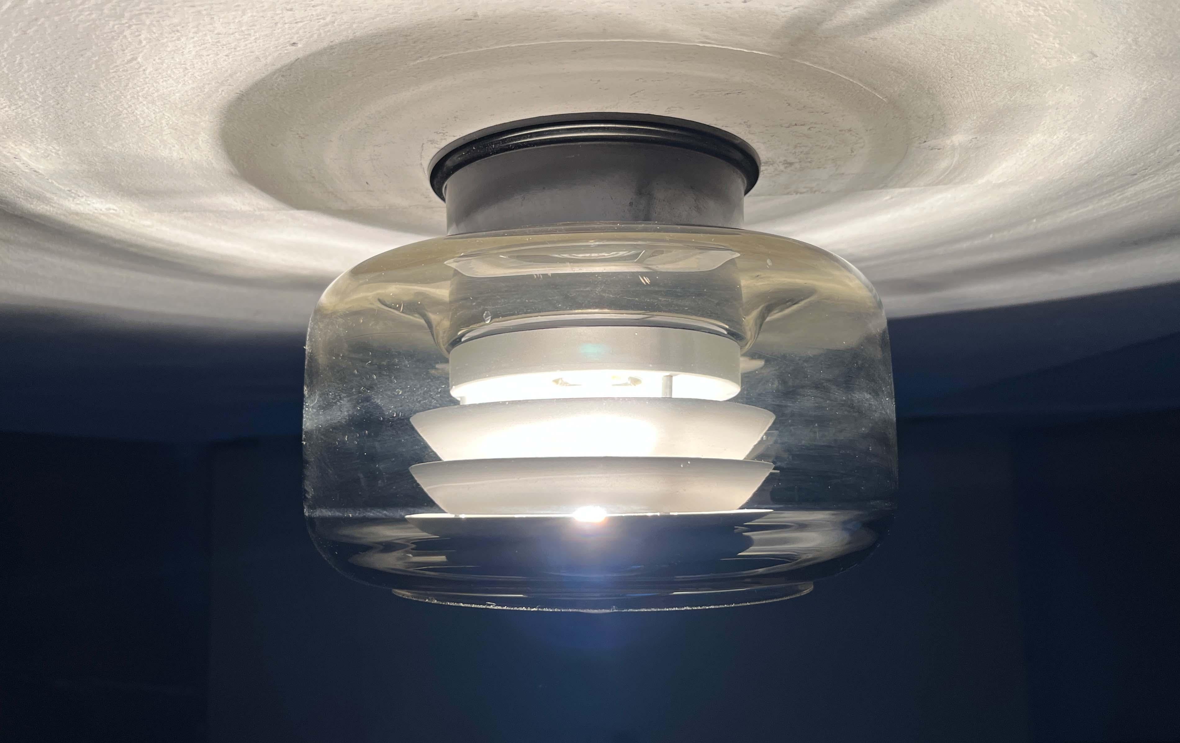 Juego de 2 Flus de metal laminar y cristal ahumado de la Edad Espacial Alemana Moderna de Mediados de Siglo en venta 5