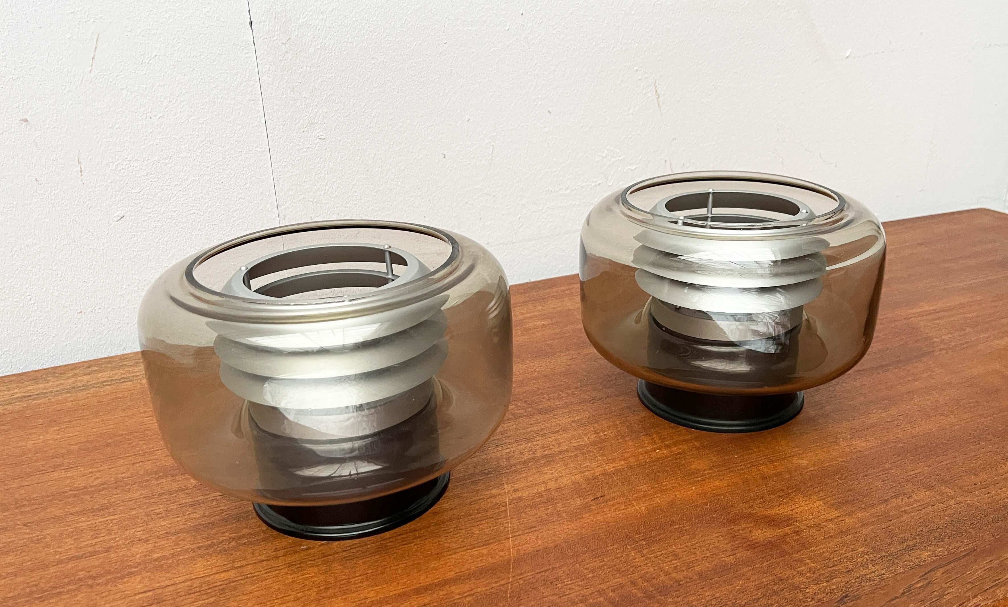 Juego de 2 Flus de metal laminar y cristal ahumado de la Edad Espacial Alemana Moderna de Mediados de Siglo en venta 9