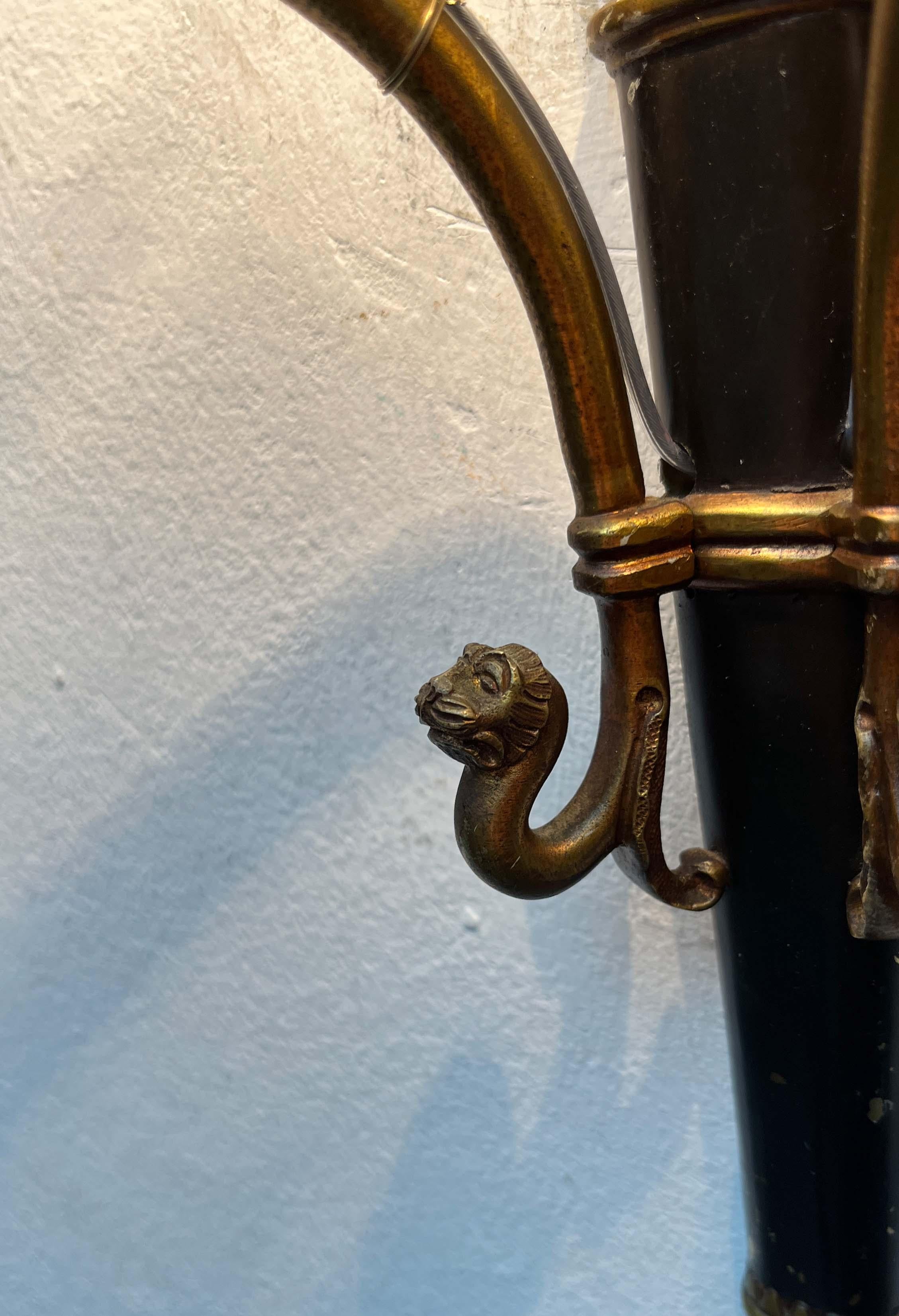 Set di 2 lampade neoclassiche italiane della metà del secolo scorso, anni '60 in vendita 6