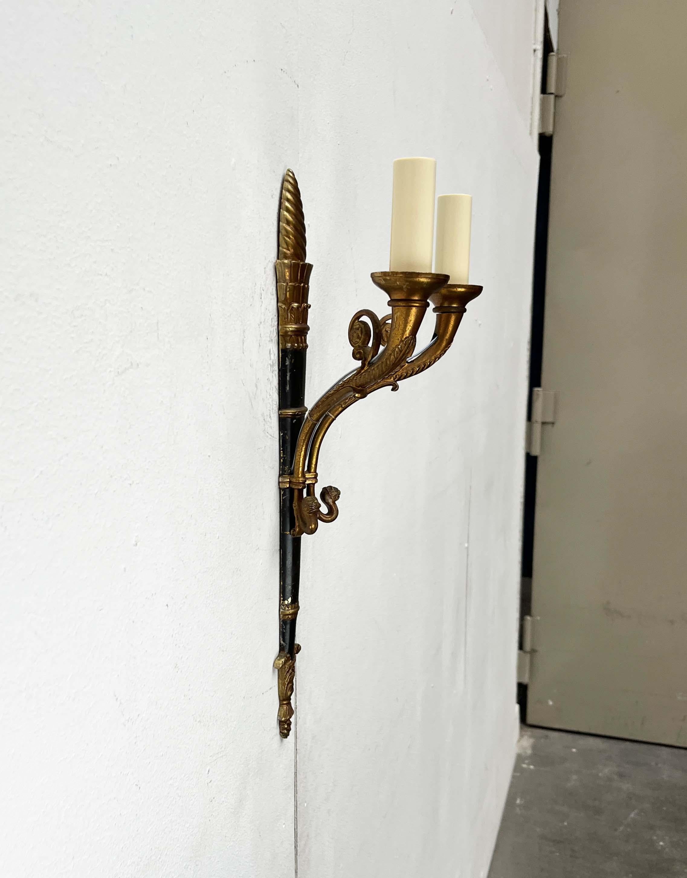 Italiano Set di 2 lampade neoclassiche italiane della metà del secolo scorso, anni '60 in vendita