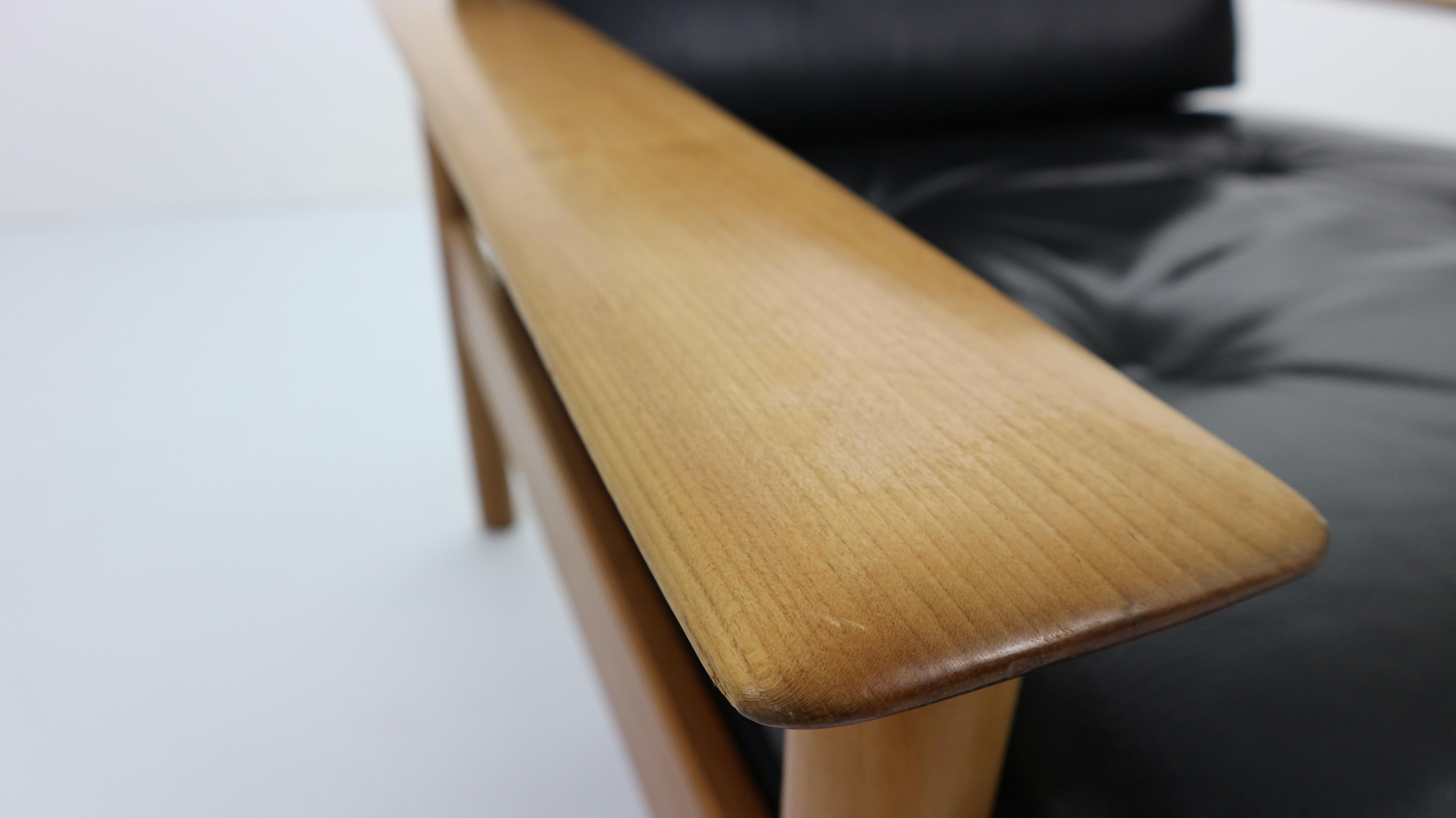 Set of 2 Mid-Century Modern Leather Lounge Chairs, Scandinavian Design 1960s 10