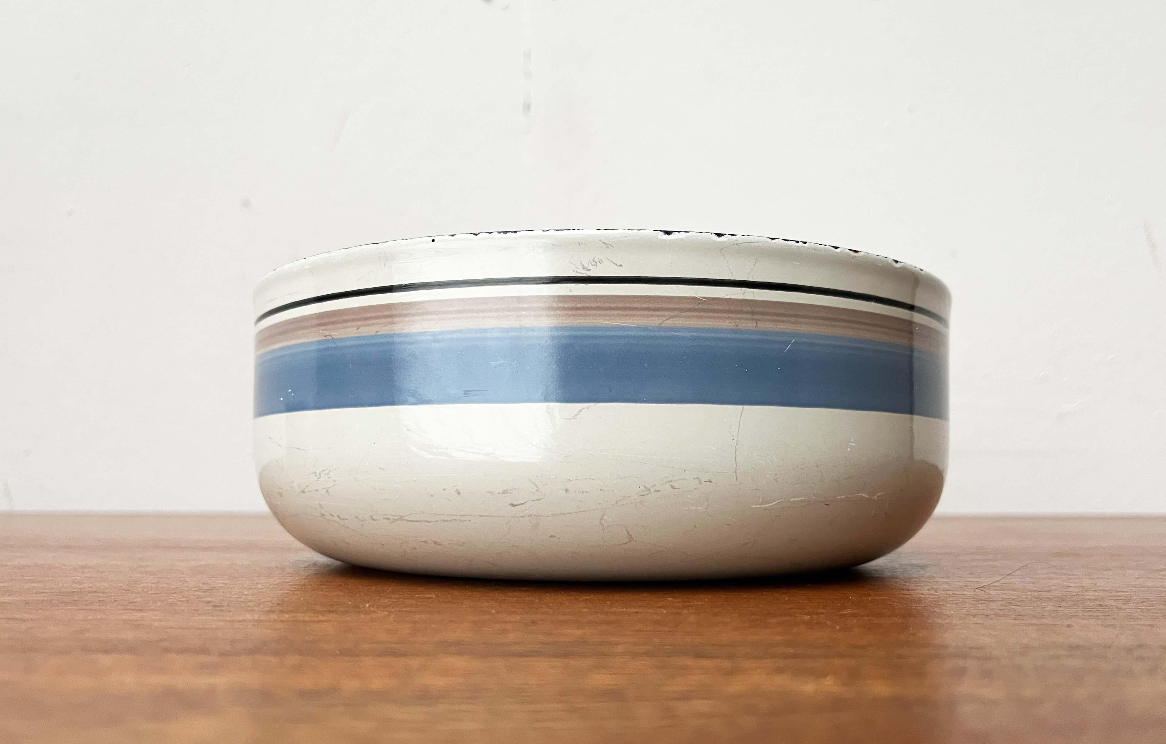 2er-Set Moderne Minimalistische Emaille-Töpfe aus der Jahrhundertmitte Seppo Mallat Finel Finnland im Angebot 13