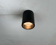 Satz von 2 minimalistischen Flush Mounts aus der Mitte des Jahrhunderts von Orno Finland, 1960er Jahre