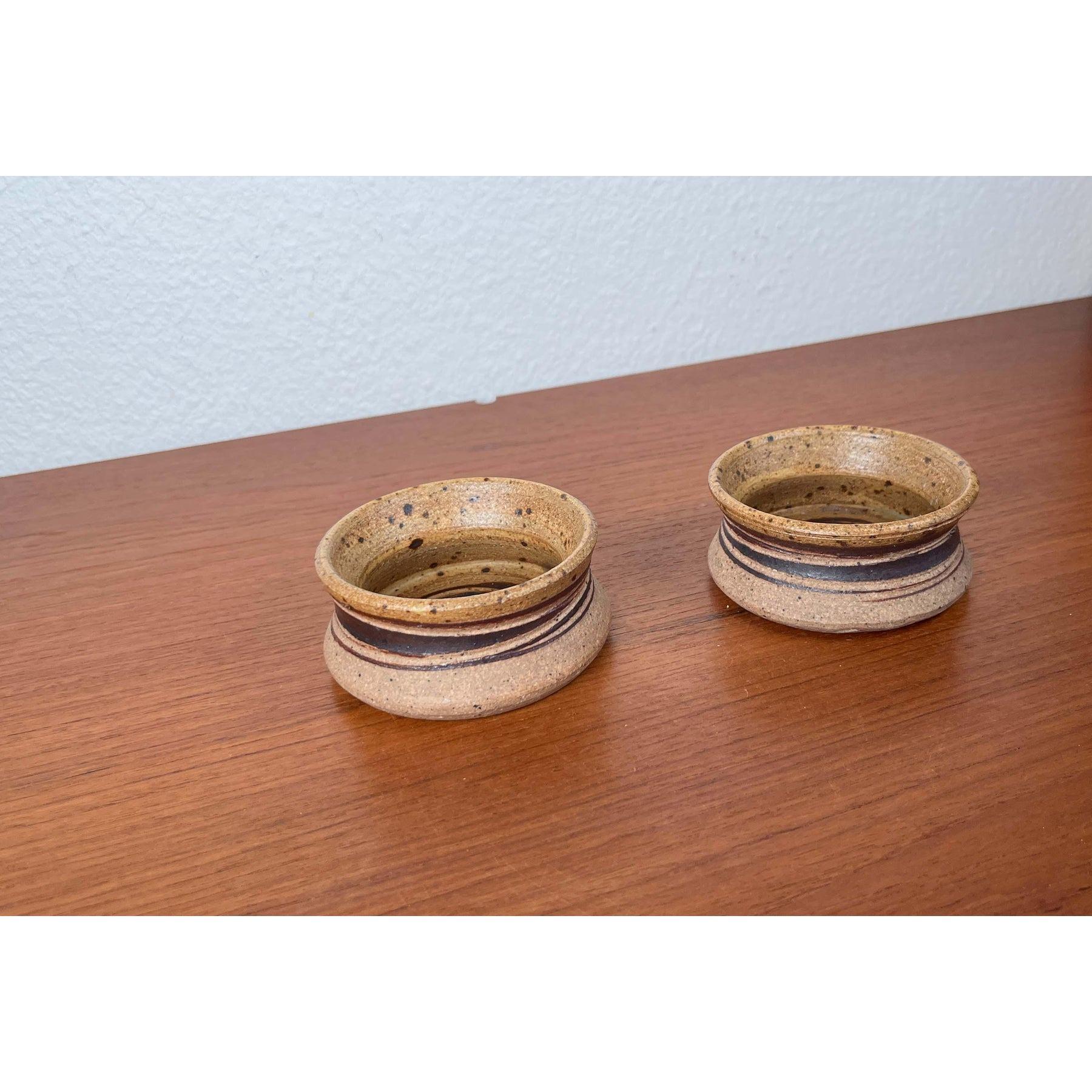Juego de 2 cuencos de cerámica moderna de mediados de siglo de Tue Poulsen para Tue Keramik, años 60 en venta 2