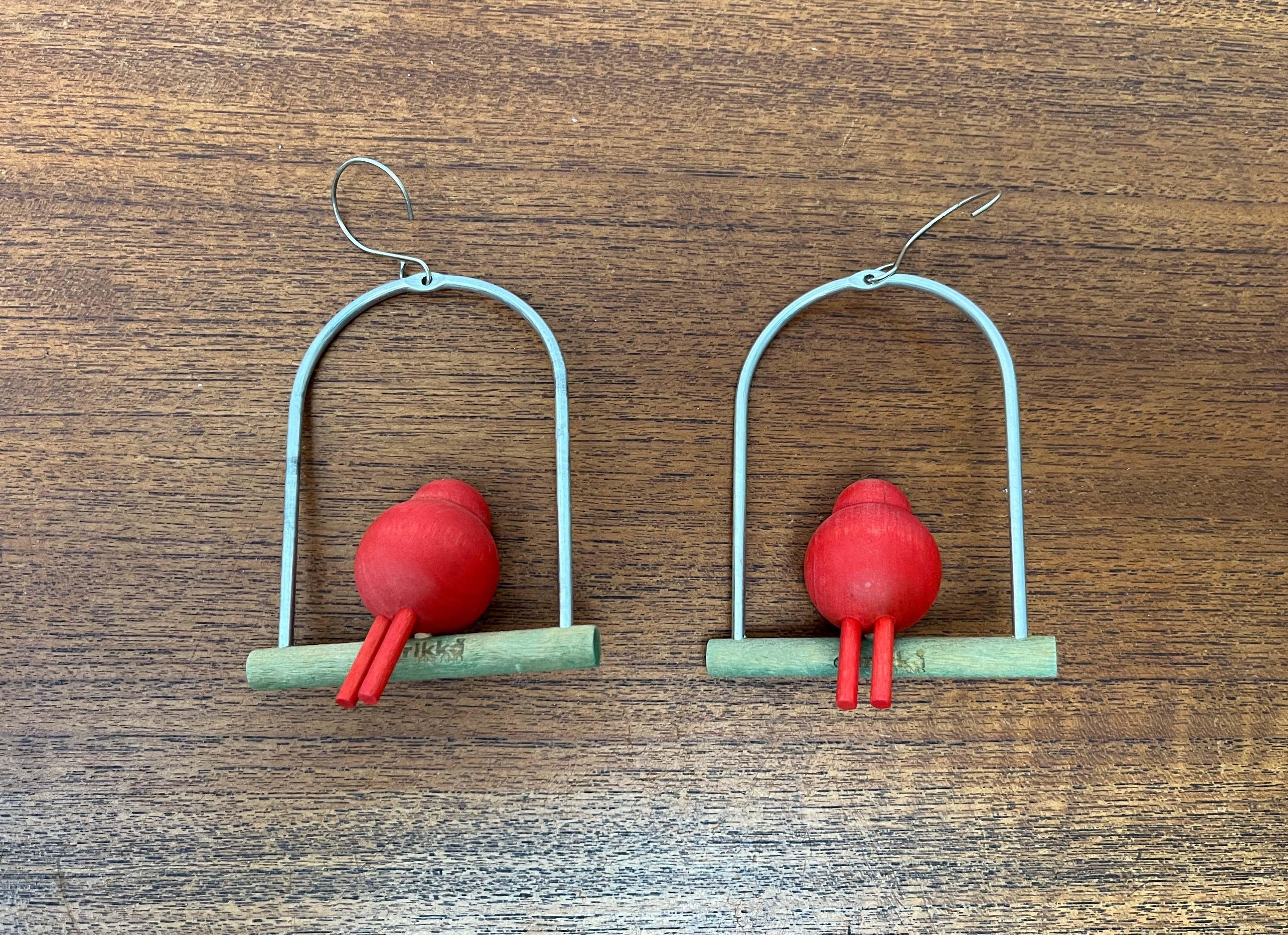 Set of 2 Mid-Century Modern Red Bird Hanger from Aarikka, Finland, 1960s in vendita 2