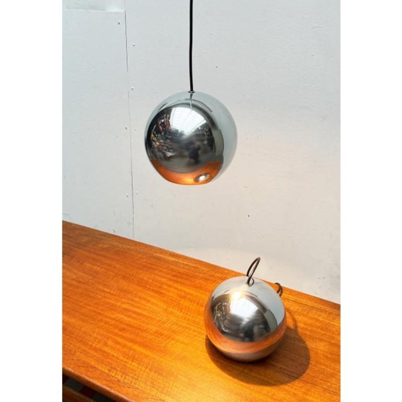 Set of 2 Mid-Century Modern Space Age Ball Pendant Lamps, 1960s For Sale 7