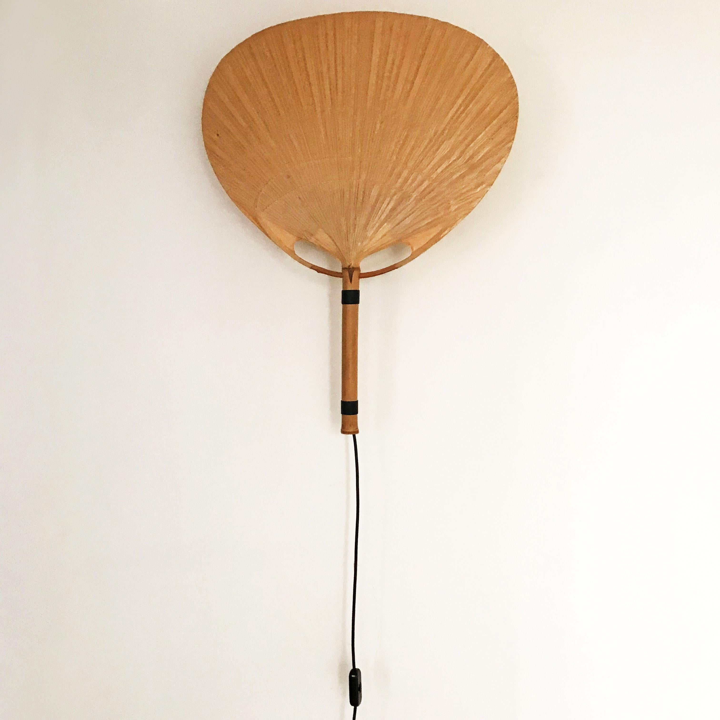 Late 20th Century Set of 2 Mid-Century Modern 'Uchiwa III' Fan Wall Lamps by Ingo Maurer, 1970s