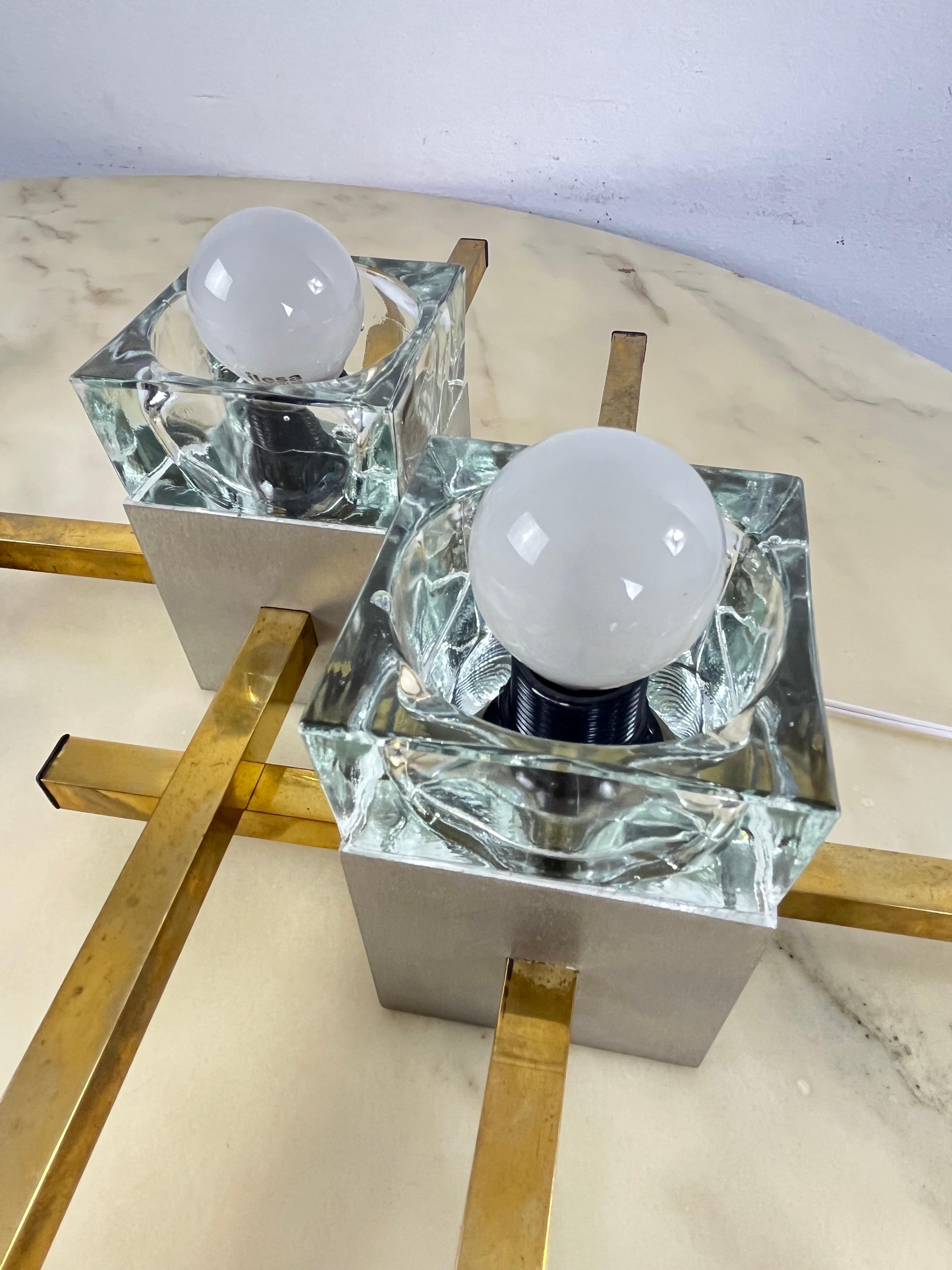 Ensemble de 2 lampes murales en verre de Murano et laiton du milieu du siècle dernier, attribuées à Sciolari en vente 1