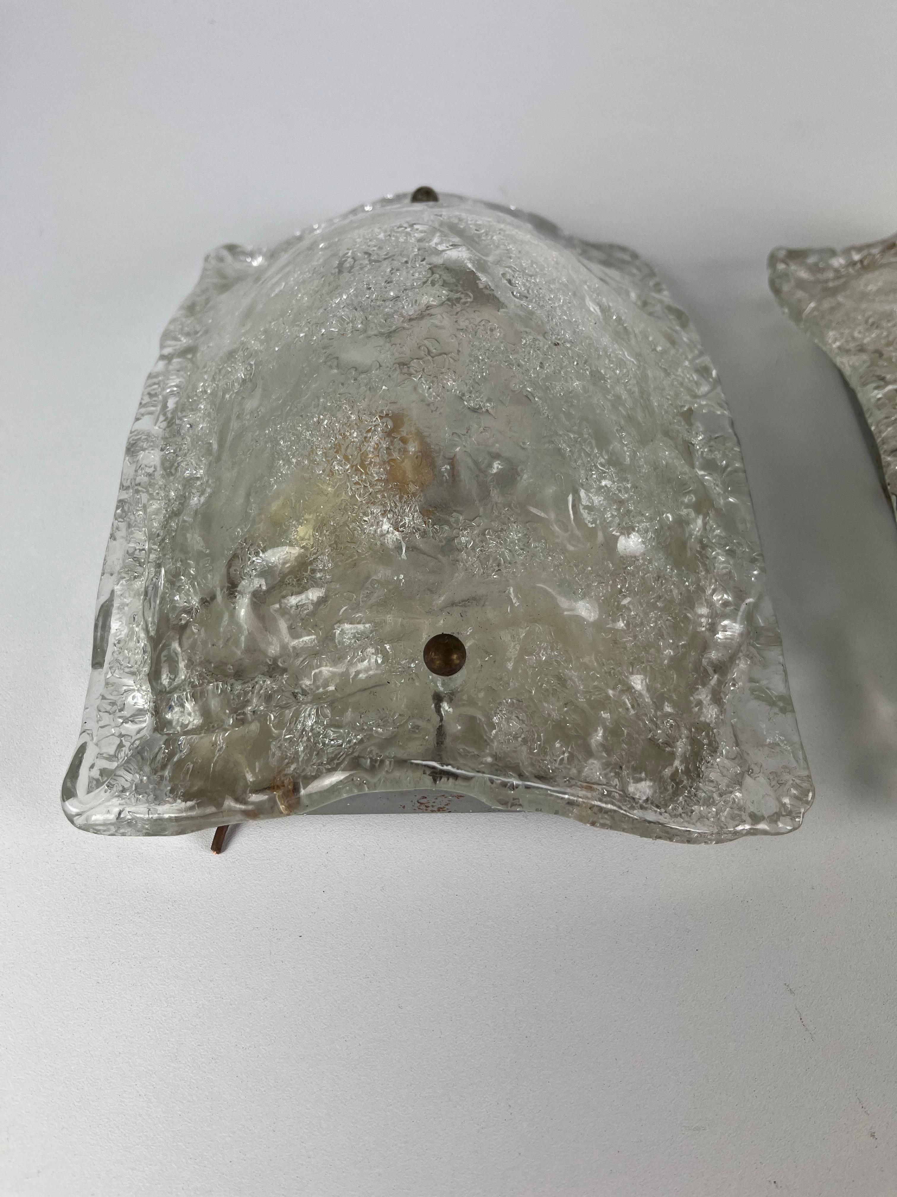 Juego de 2 lámparas de pared de cristal de Murano de mediados de siglo de Carlo Nason para Mazzega, años 60 en venta 4