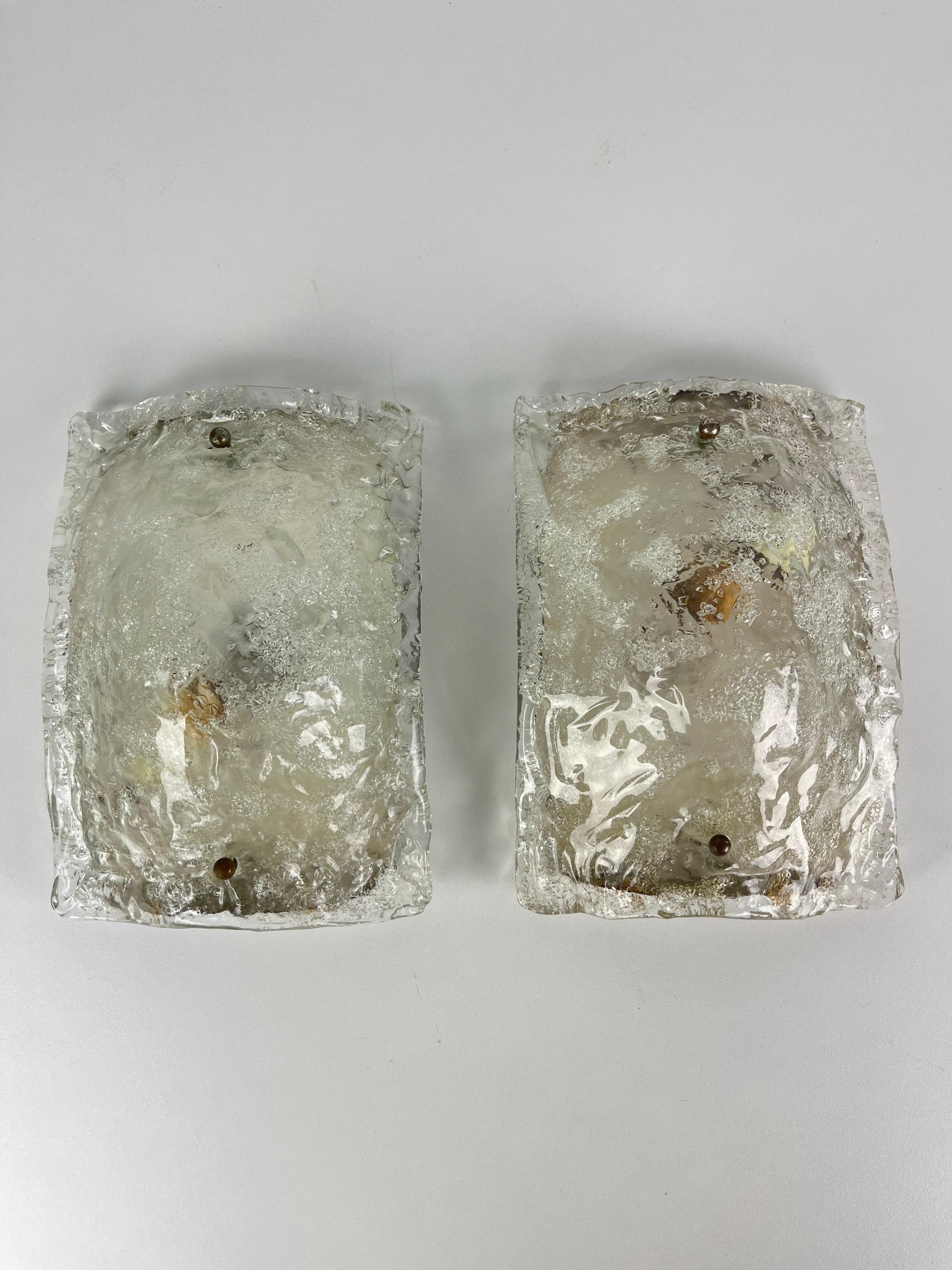 Juego de 2 lámparas de pared de cristal de Murano de mediados de siglo de Carlo Nason para Mazzega, años 60 en venta 5