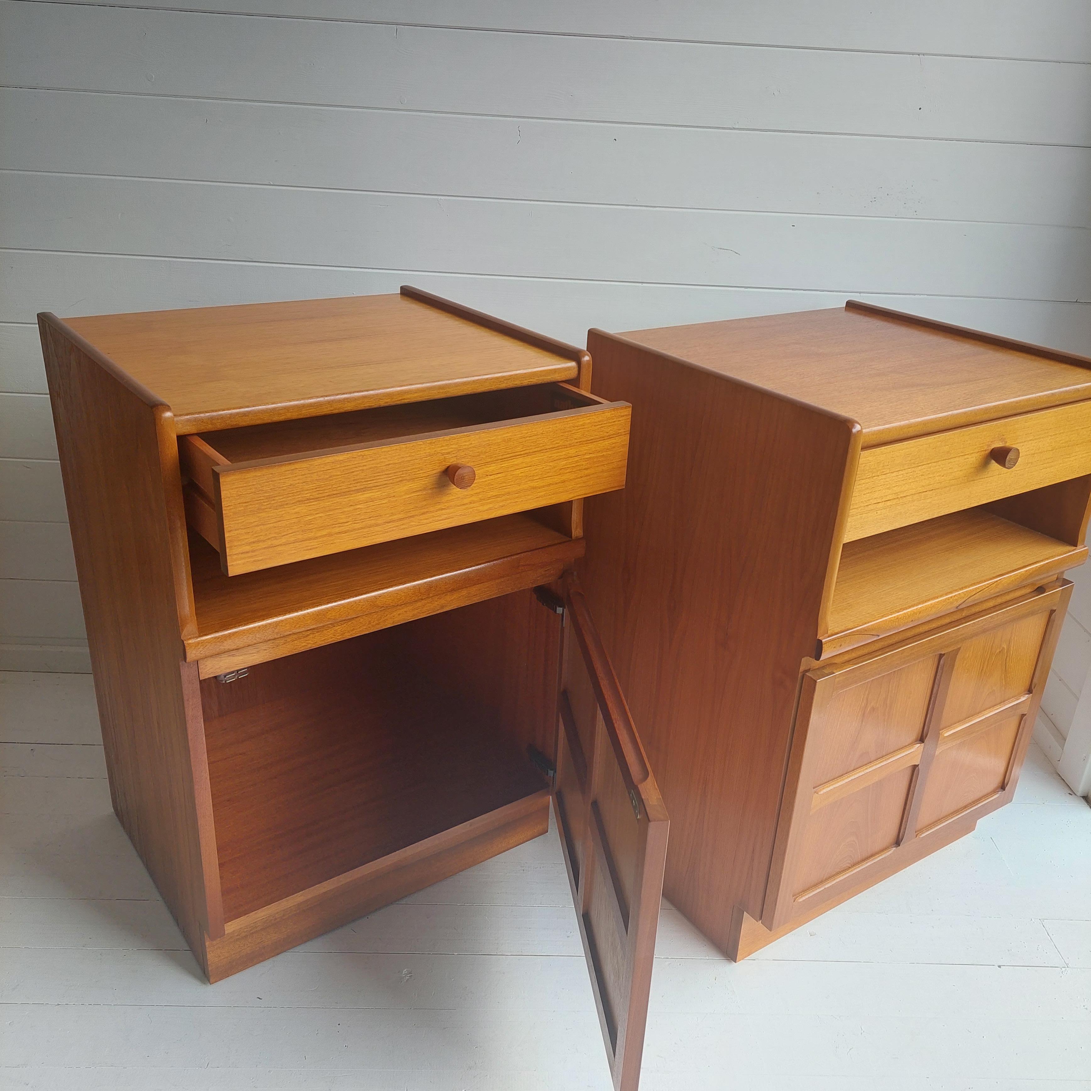 Set of 2 Mid Century Nathan Squares Teak Bedside Cabinets Nightstands, 1970s 1