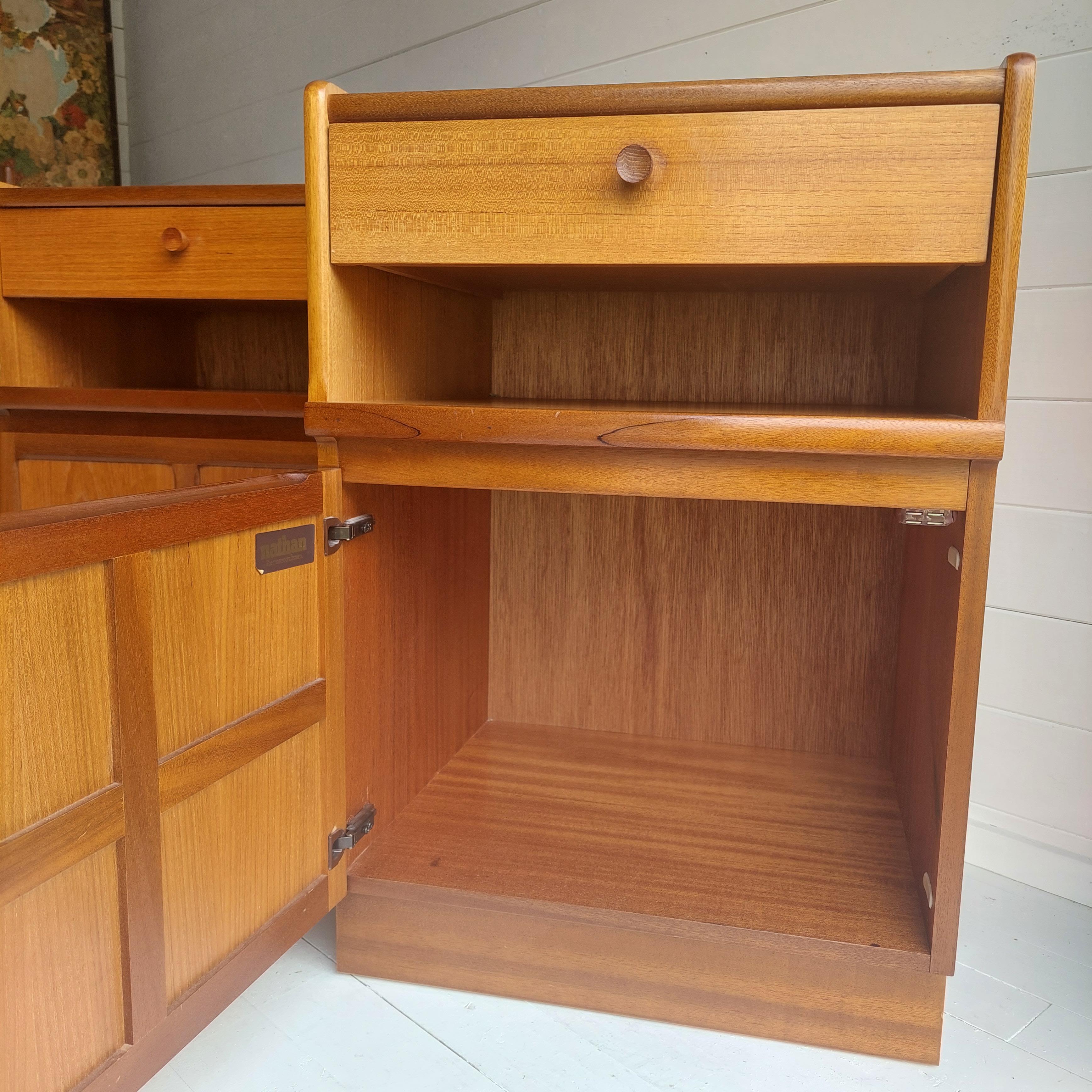 Set of 2 Mid Century Nathan Squares Teak Bedside Cabinets Nightstands, 1970s 2