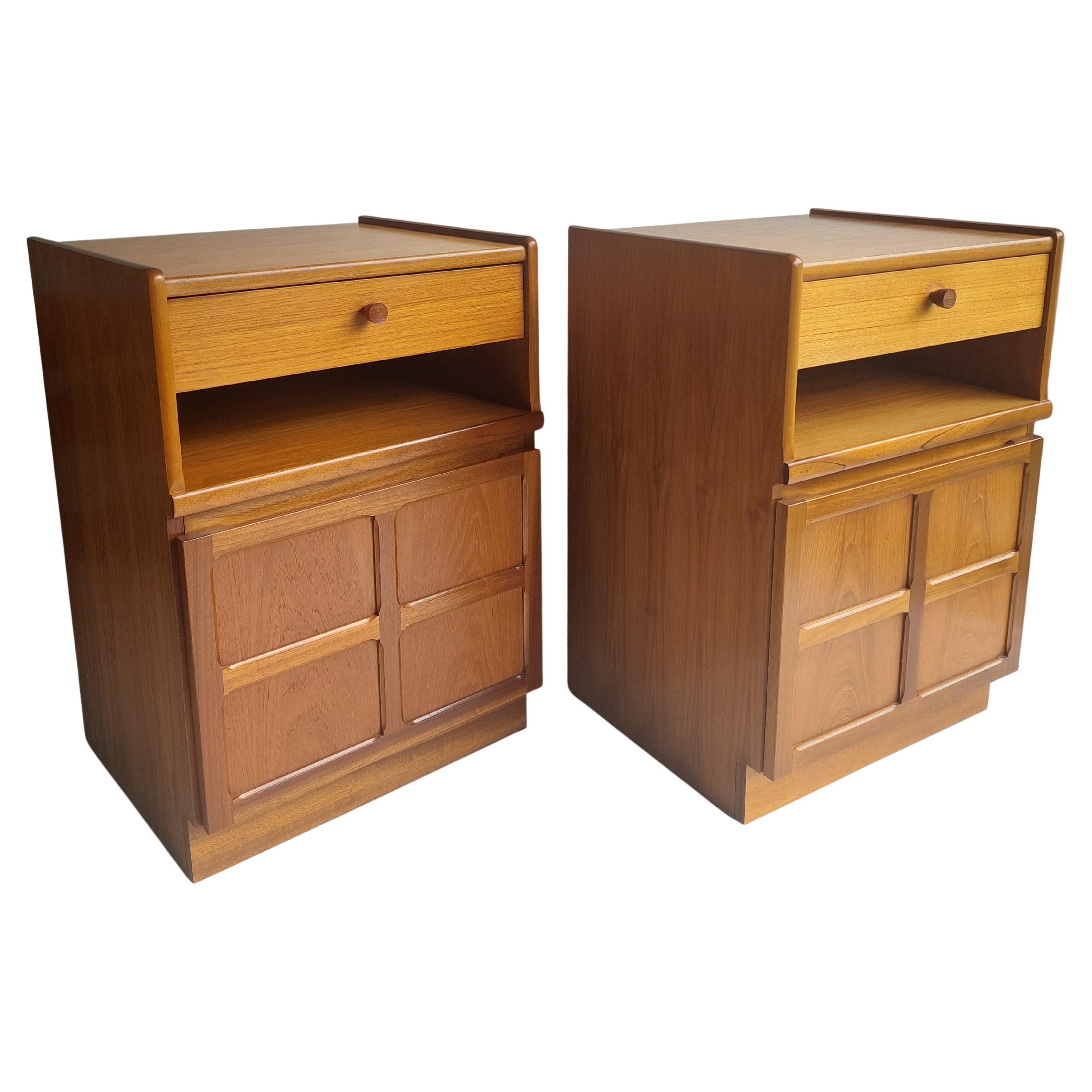 Set of 2 Mid Century Nathan Squares Teak Bedside Cabinets Nightstands, 1970s