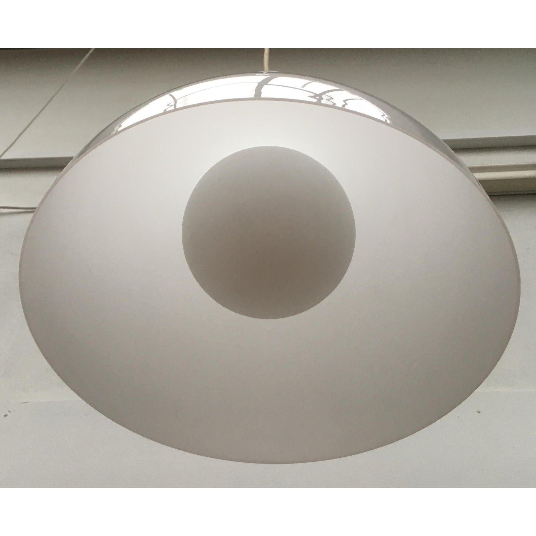 Mid-Century moderno Set di 2 lampade a sospensione di metà secolo di Beisl Leuchten in vendita