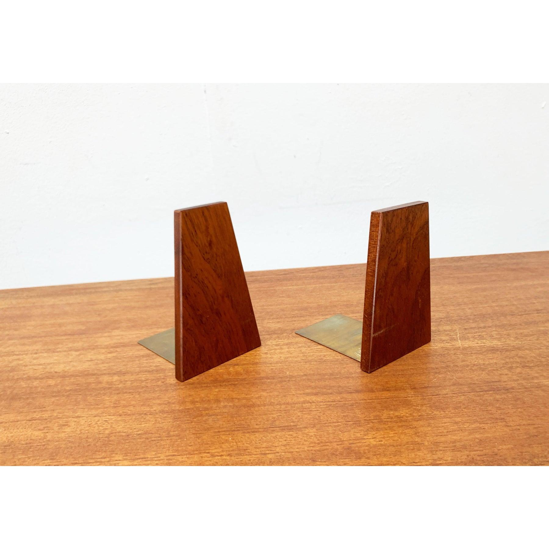 XX secolo Set di 2 reggilibri scandinavi di metà secolo in teak, anni '60 in vendita