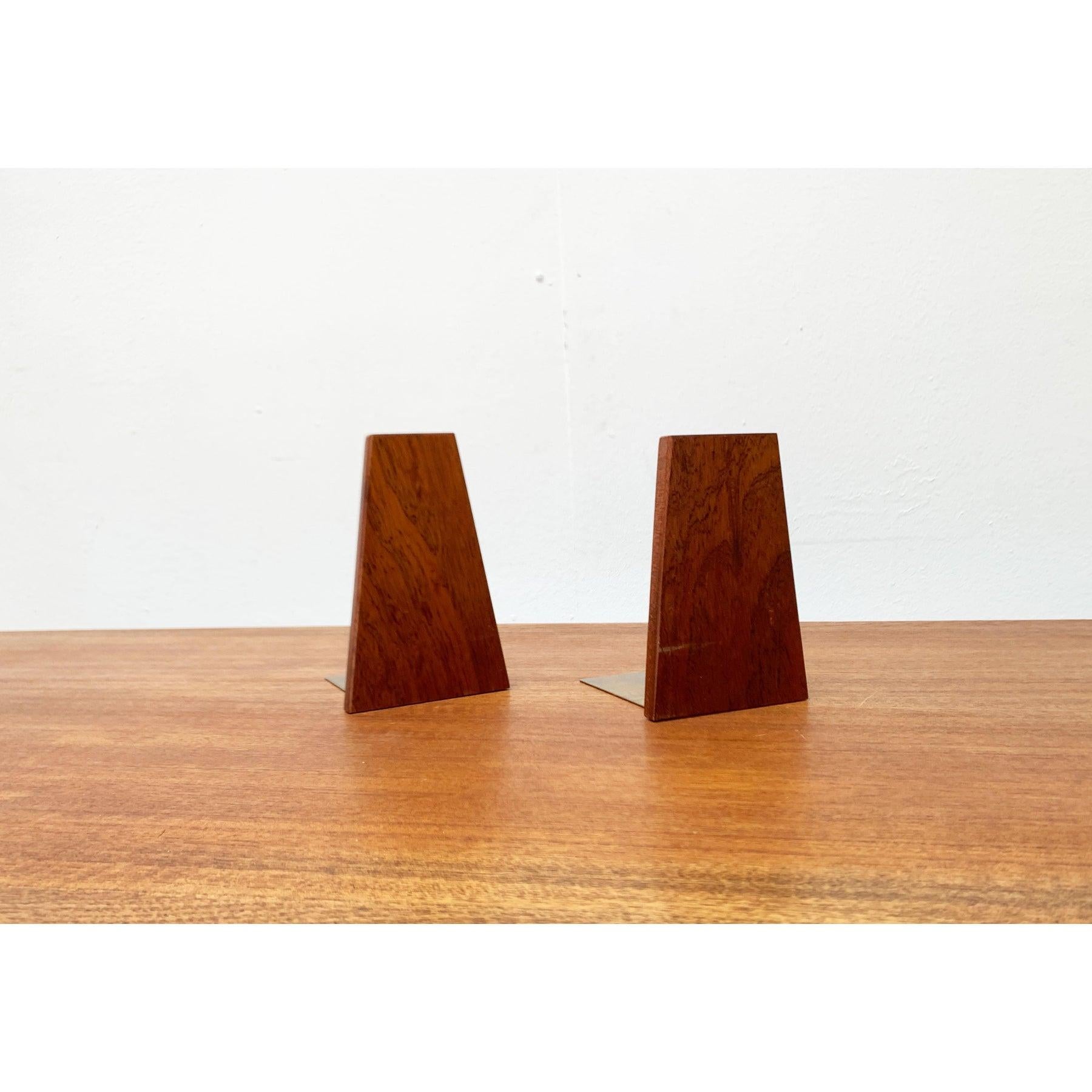 Set di 2 reggilibri scandinavi di metà secolo in teak, anni '60 in vendita 2