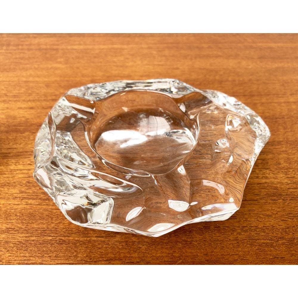 20th Century Set of 2 Mid-Century Scandinavian Heavy Ice Glass Table Lighter & Ashtray, 1960s For Sale