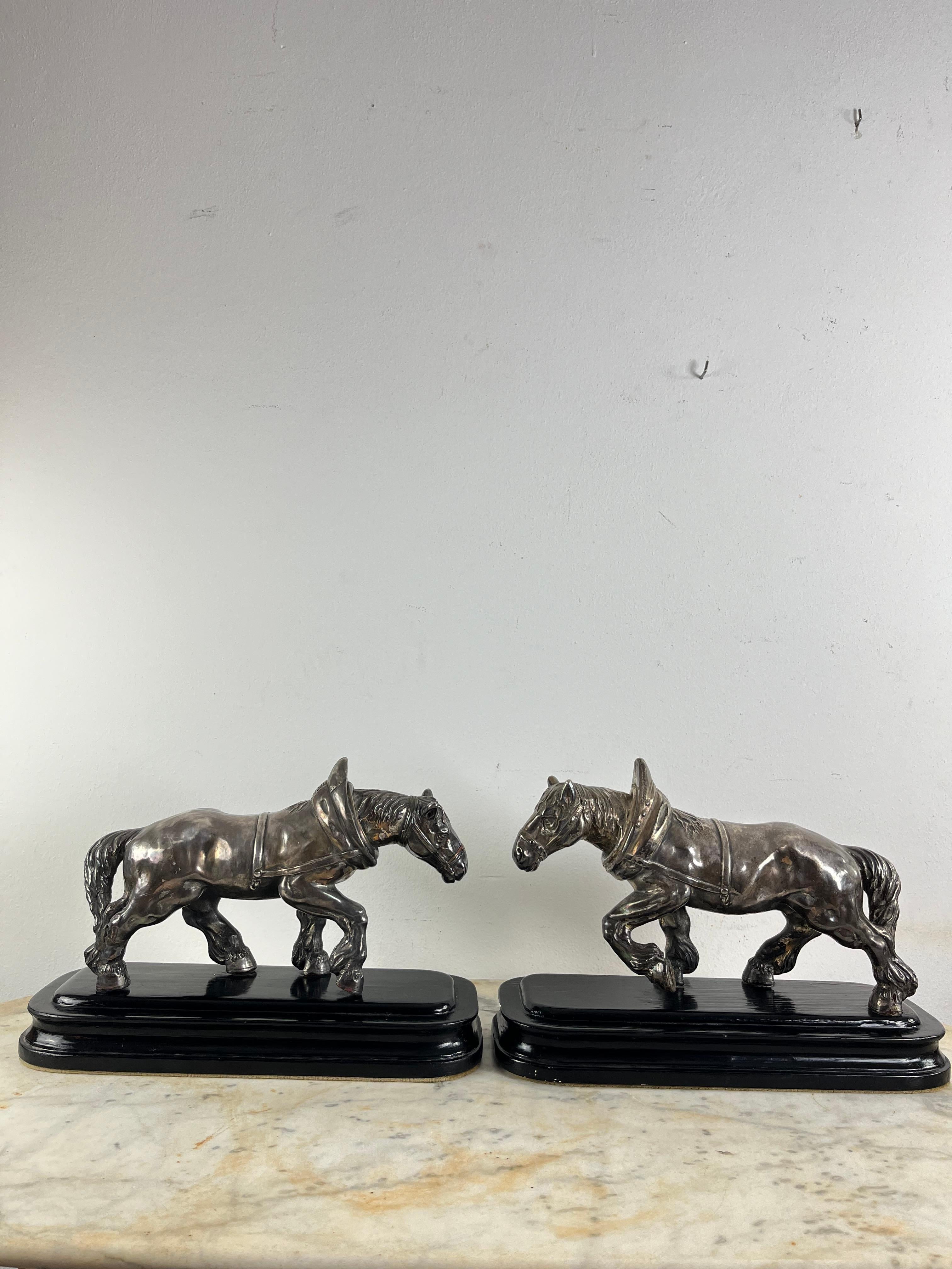 Set di 2 cavalli in bronzo argentato di metà secolo, attribuito a Jean Joire, anni '30 in vendita 9