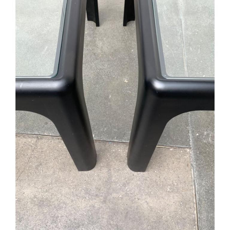 Ensemble de 2 tables basses en verre de l'ère spatiale du milieu du siècle dernier, Peter Ghyczy, années 1960 en vente 4