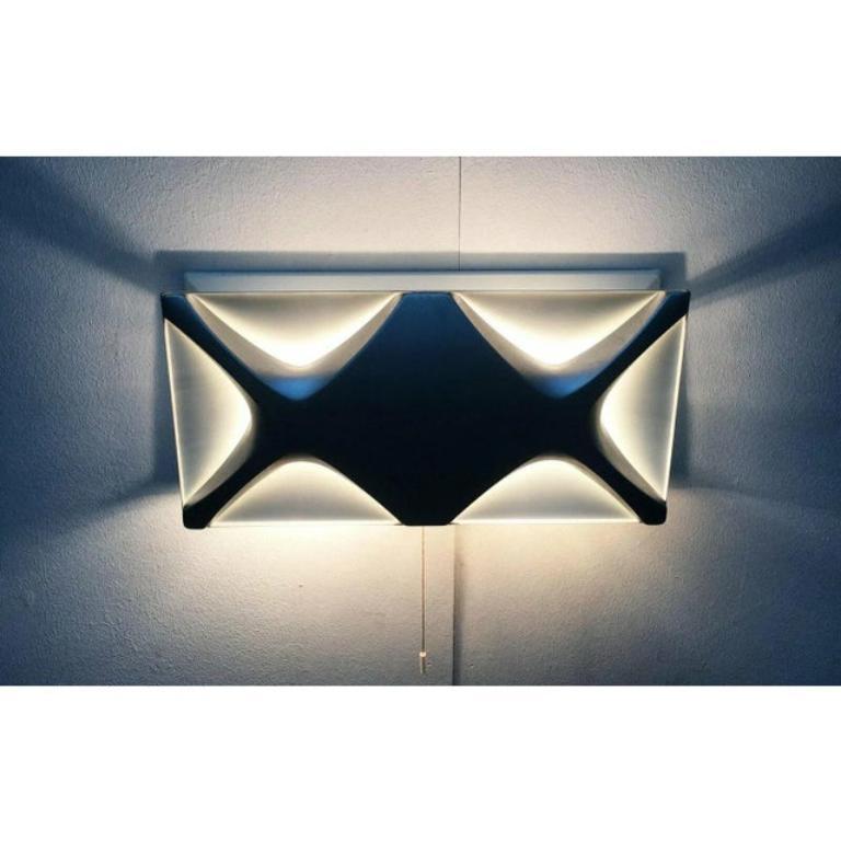 German Set of 2 Mid-Century Space Age Cross Oyster Style Wall Lamp by Klaus Link, 1960s For Sale