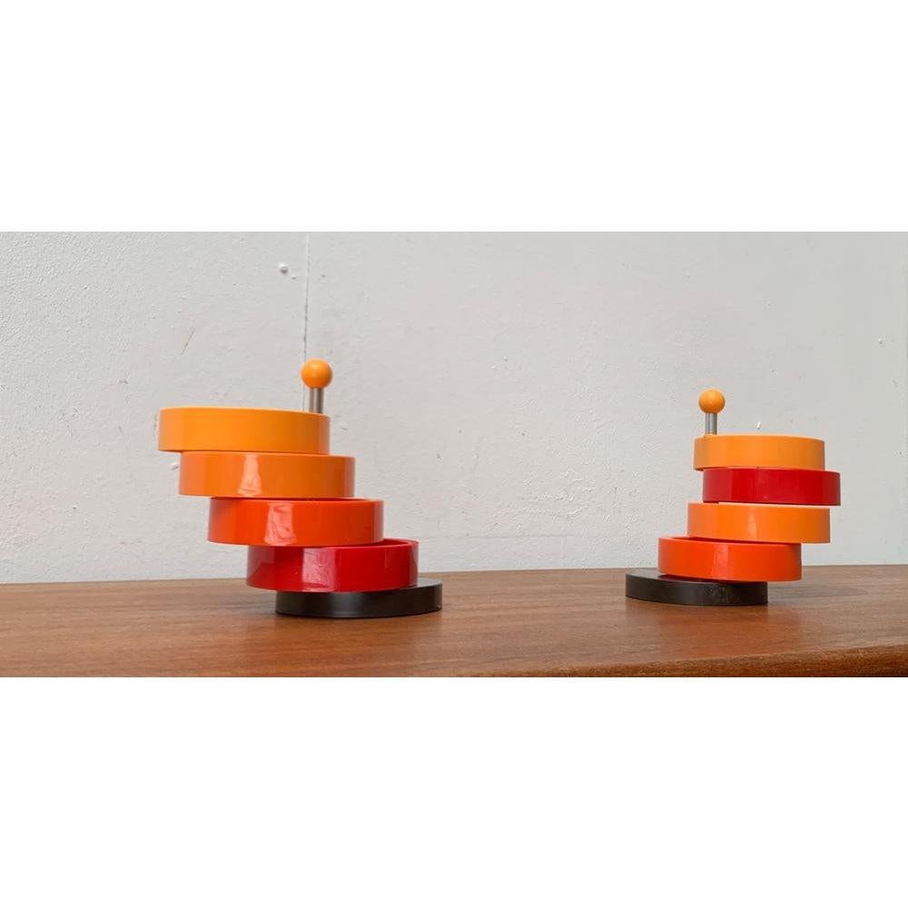 Mid-Century Modern Set of 2 Mid-Century Space Age Extendable Swivel Bowls from Emsa, 1960s For Sale