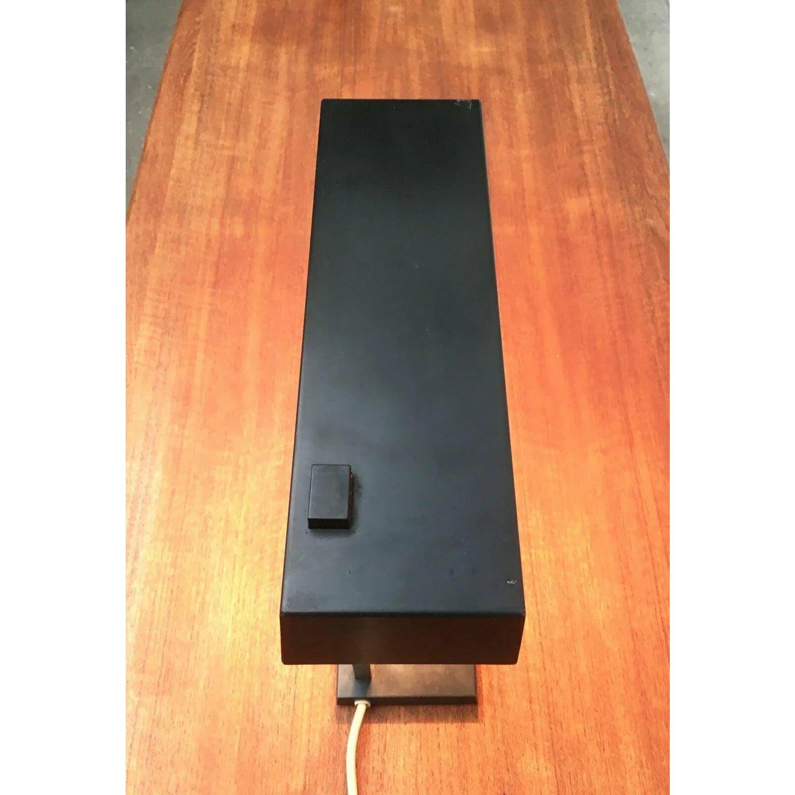 Juego de 2 Lámparas de Mesa Minimalistas Alemanas de la Era Espacial de Mediados de Siglo, Años 60 en venta 2