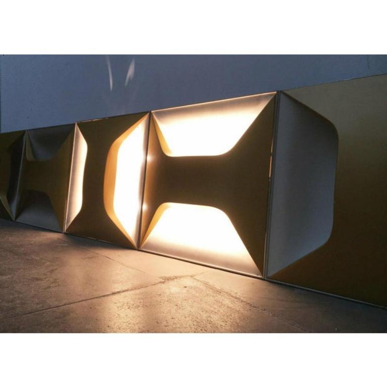 2er-Set Mid-Century Space Age Deutsche Mid-Century Oyster-Wandleuchte, Modell A247, 1960er Jahre (Metall) im Angebot