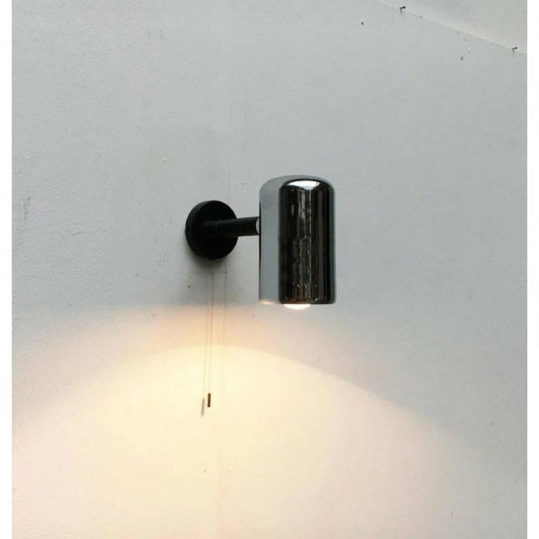 Mid-Century moderno Set di 2 lampade da parete tedesche di metà secolo in stile Space Age di Hillebrand Lighting, anni '60 in vendita