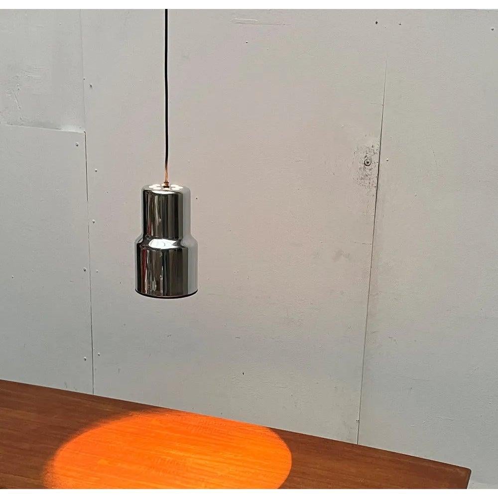 Olandese Set di 2 lampade a sospensione in metallo di metà secolo modello MDK 031, anni '60 in vendita