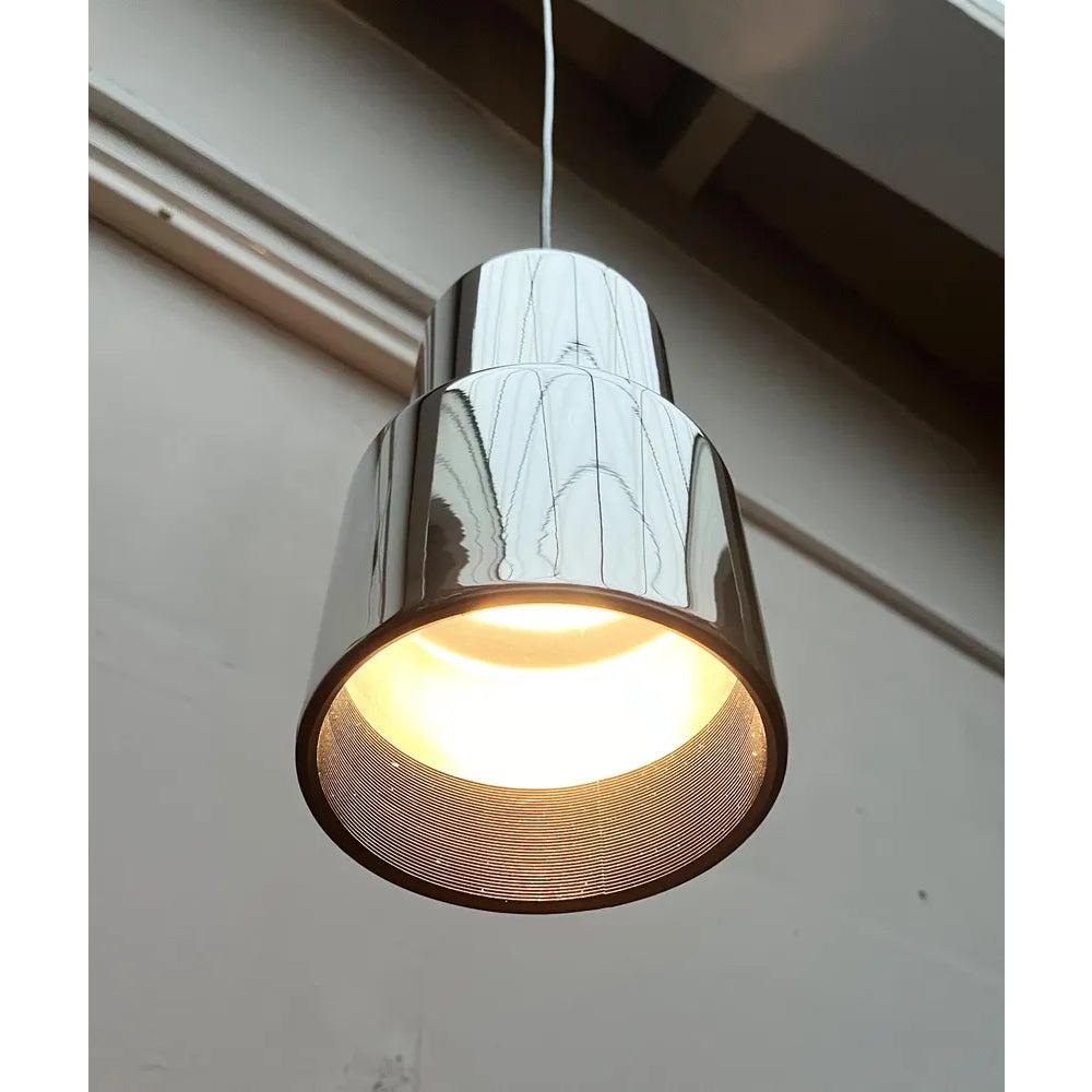 Set di 2 lampade a sospensione in metallo di metà secolo modello MDK 031, anni '60 In condizioni ottime in vendita a Hamburg, DE